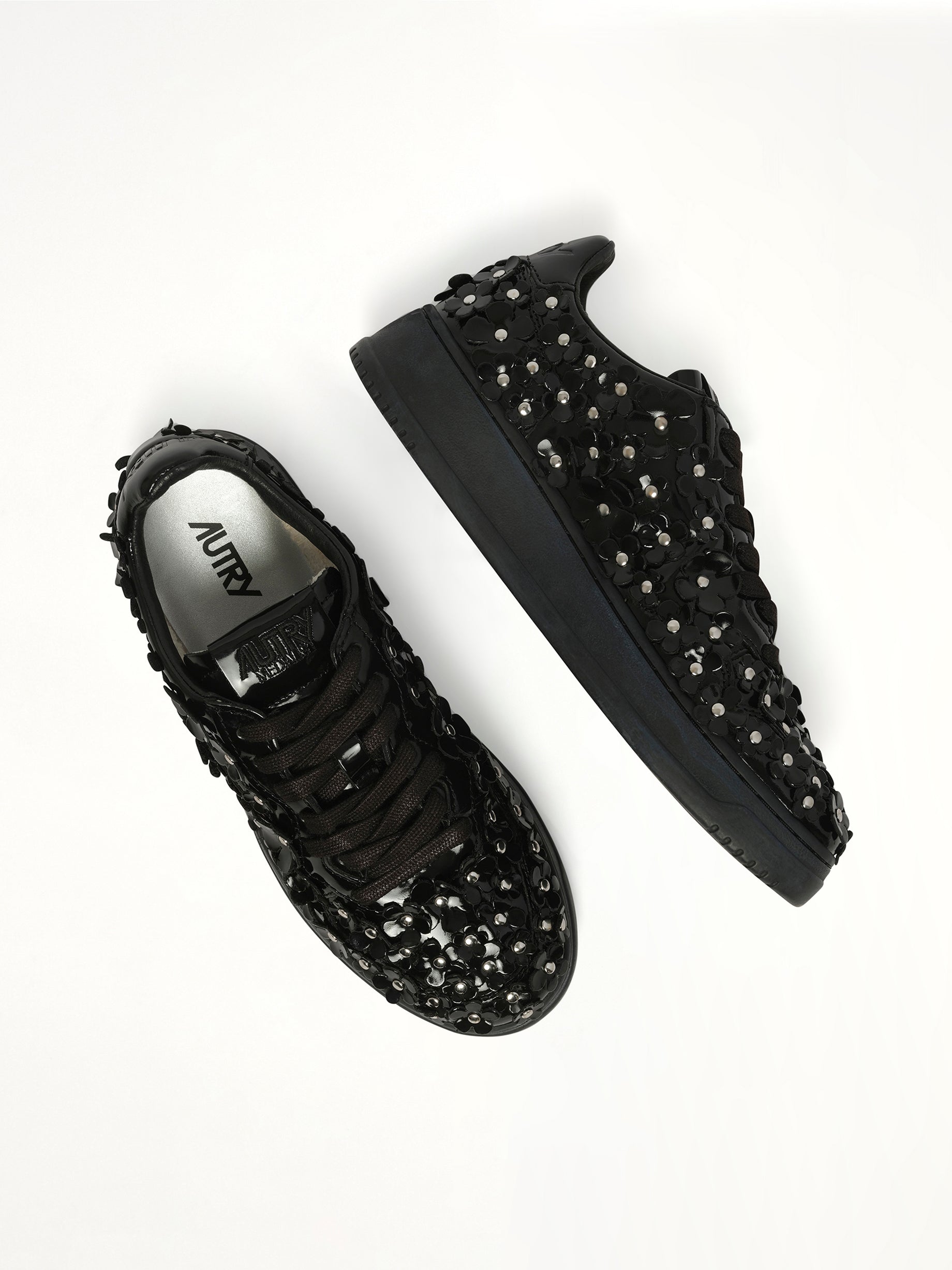 Medalist Low Patent Flower Sneaker in Black Top View | AUTRY