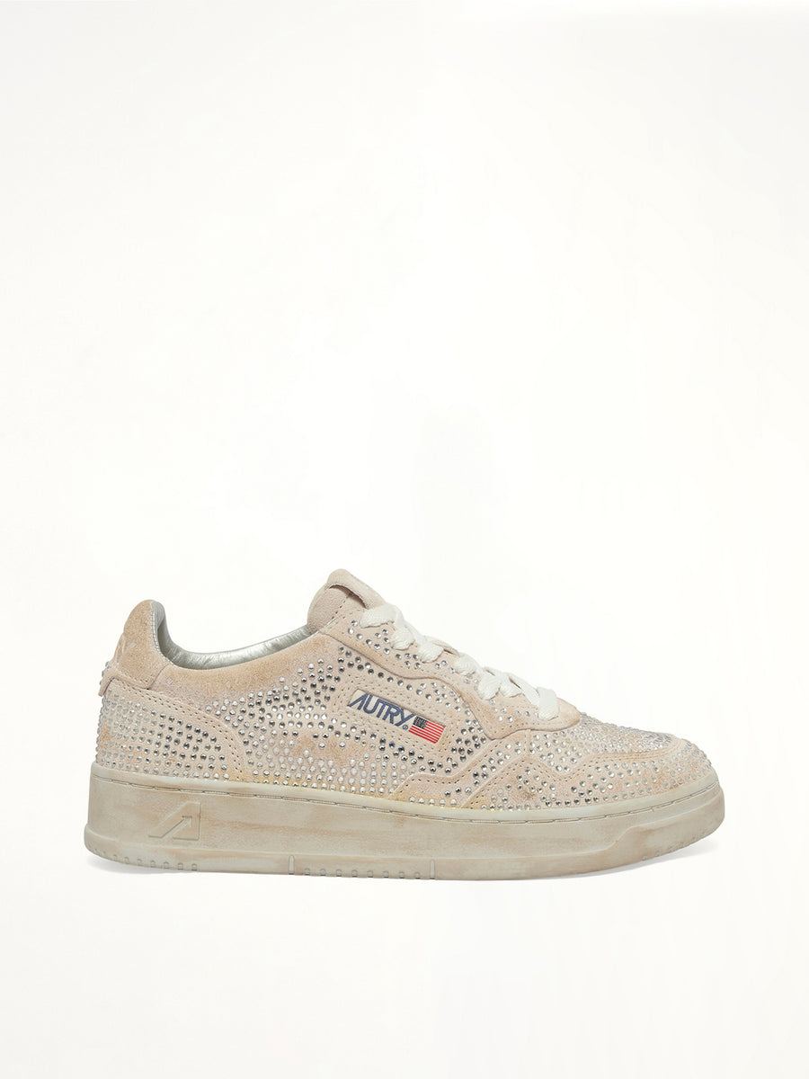 Medalist Low Strass Sneaker in White Side View | AUTRY