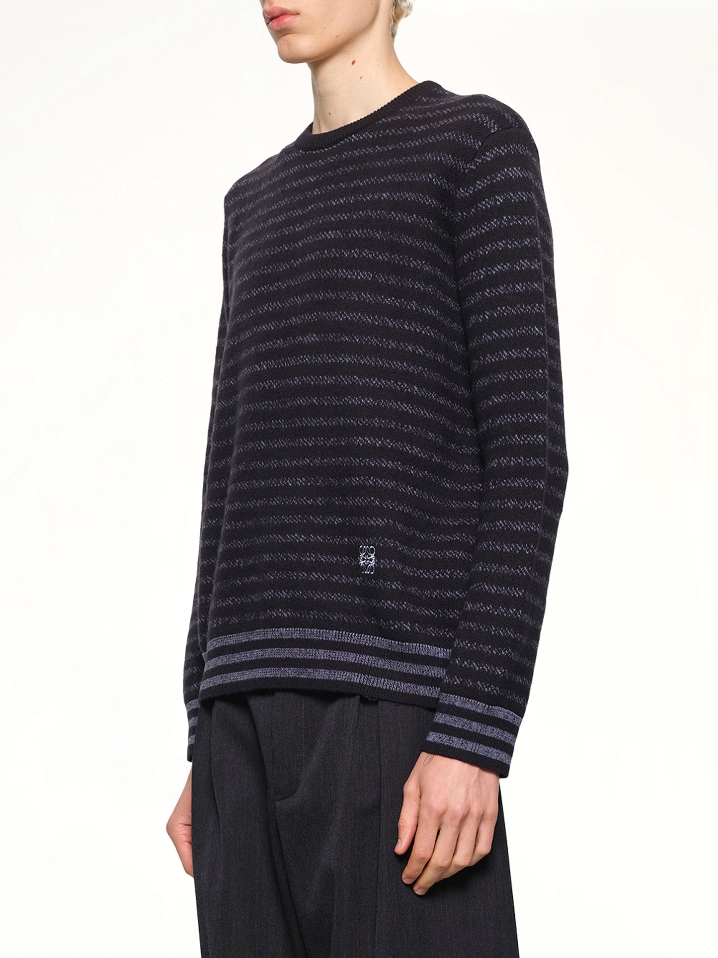 Sweater in Dark Navy