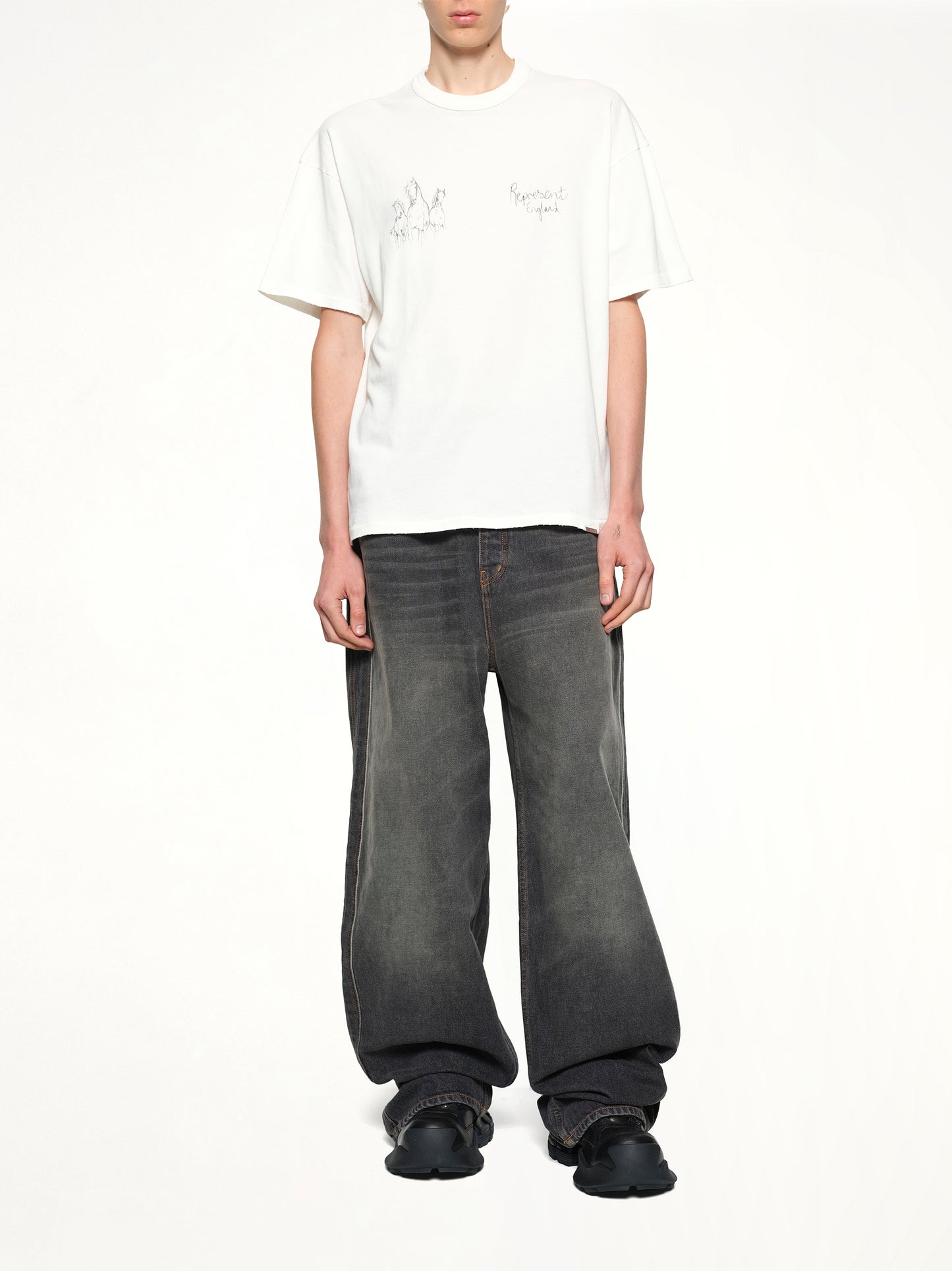 Hand Drawn Thoroughbred Horse T-Shirt in Flat White