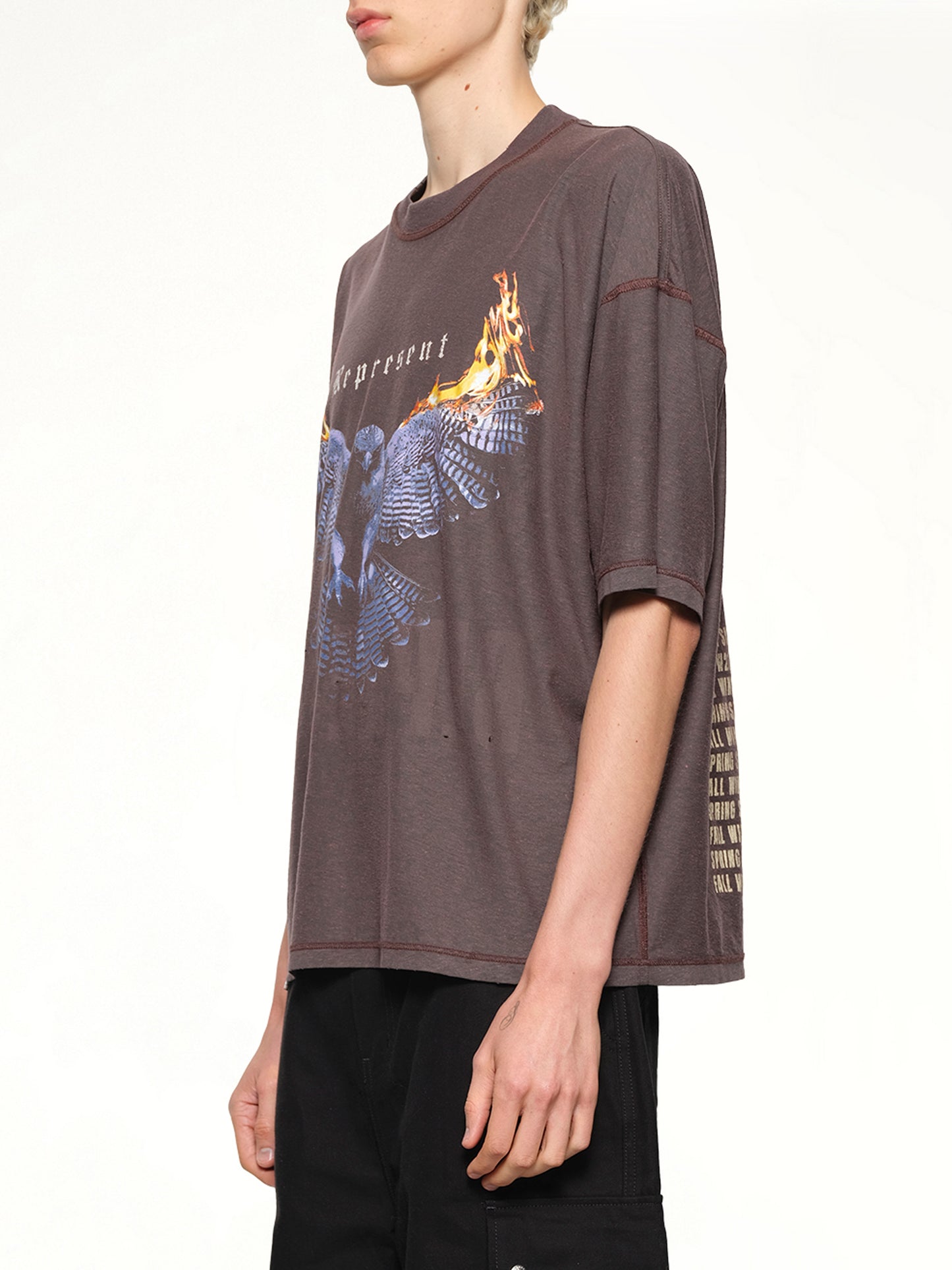 Reversible Living Legacy Falcon T-Shirt in Nero