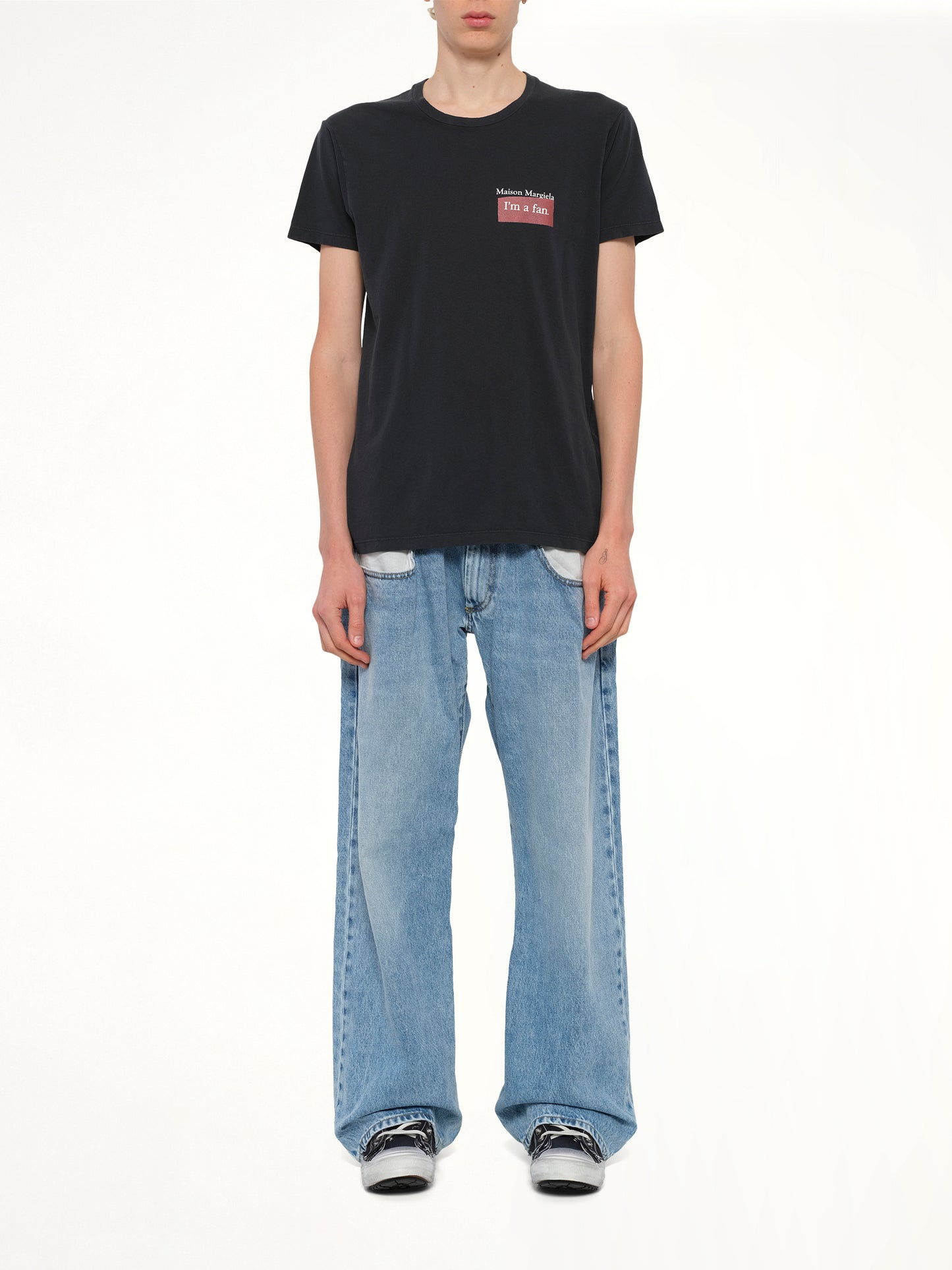 "I'm a Fan" T-Shirt in Charcoal