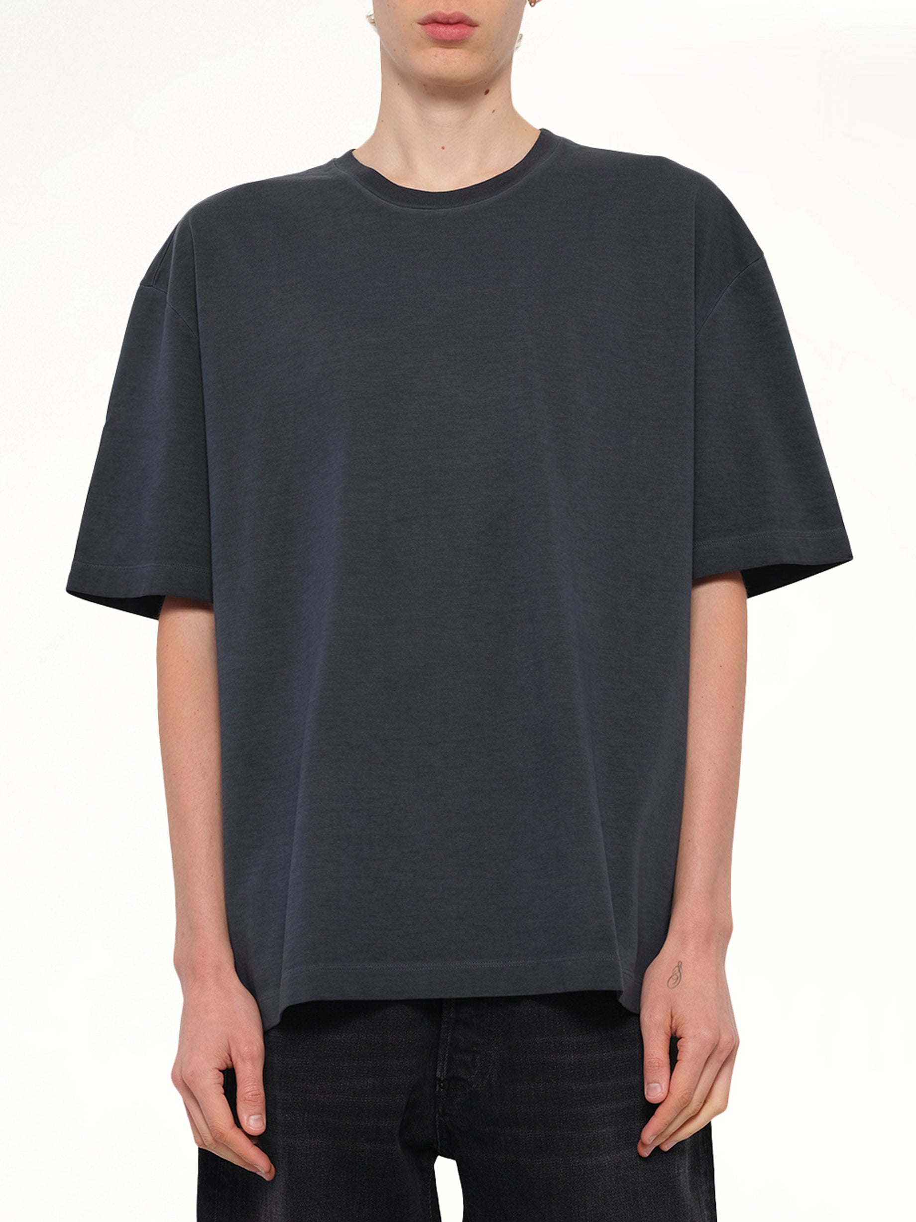 Oversize Four Stitch T-Shirt in Anthracite