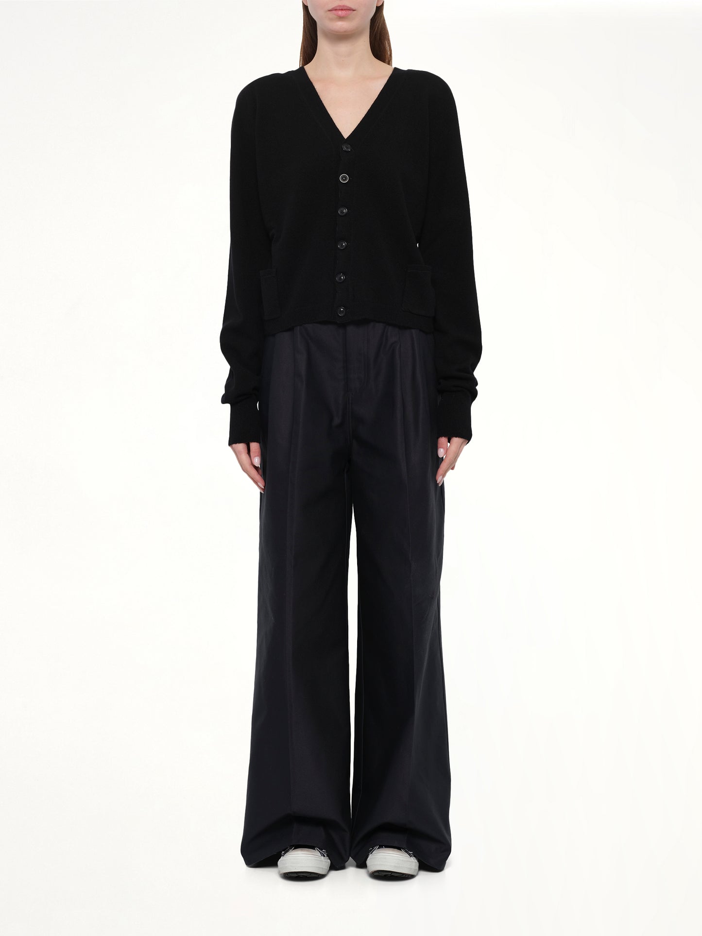 Gauge 14 Wool V-Neck Cardigan in Black