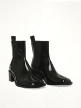 Tabi Chelsea 5.5cm Boots in Black Front View | MAISON MARGIELA