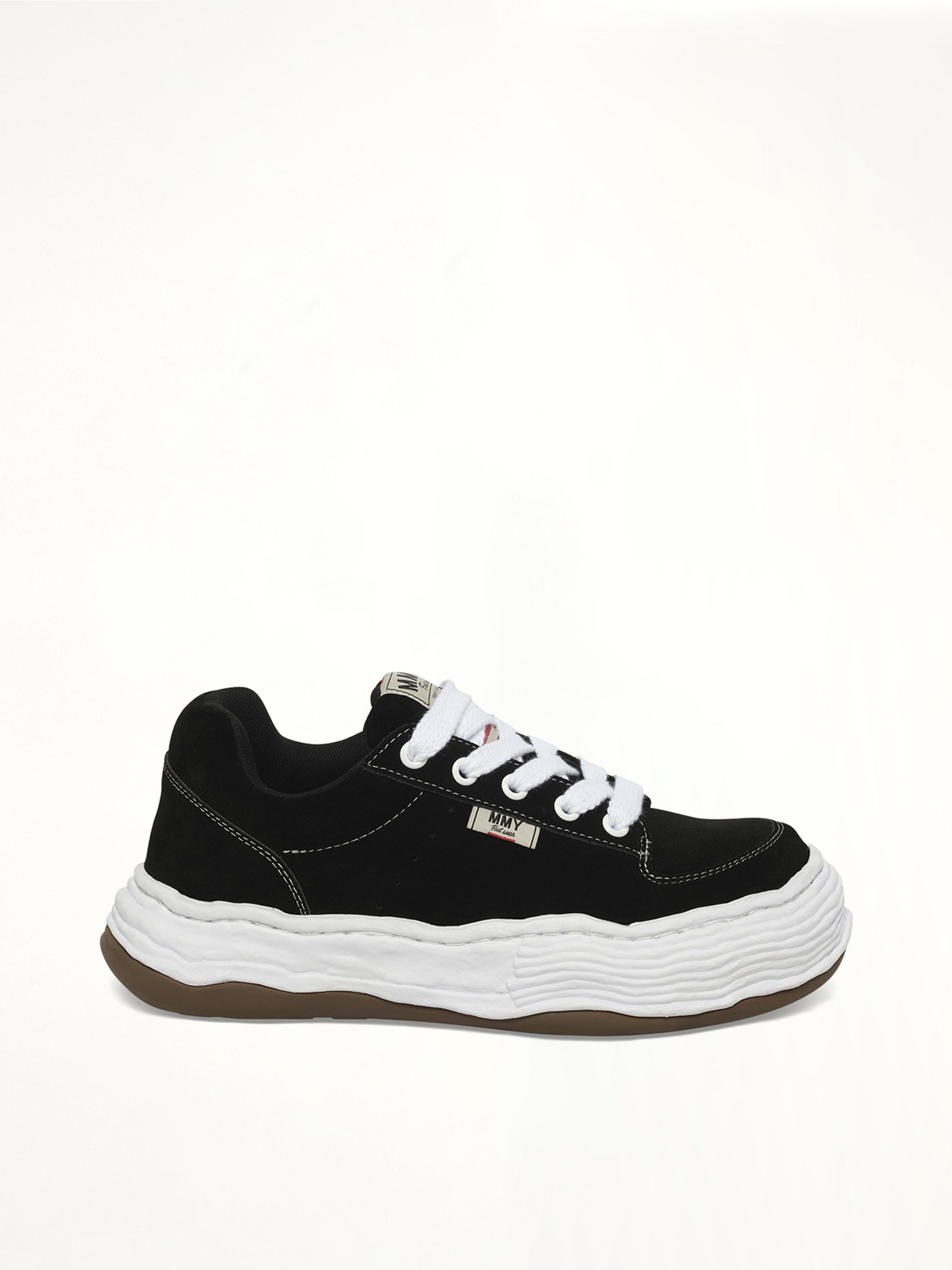 Oliver OG Low Sneaker in Black Side View | MAISON MIHARA YASUHIRO