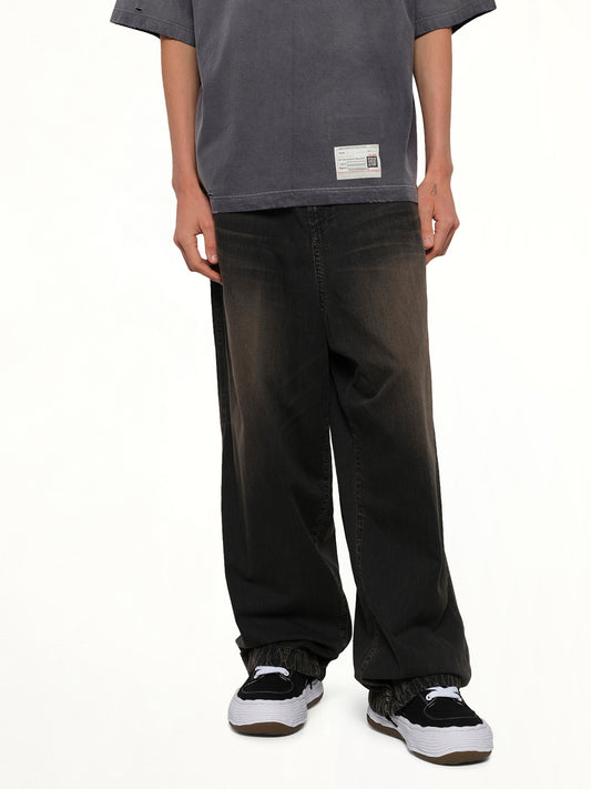 Light Wide Jeans in Black