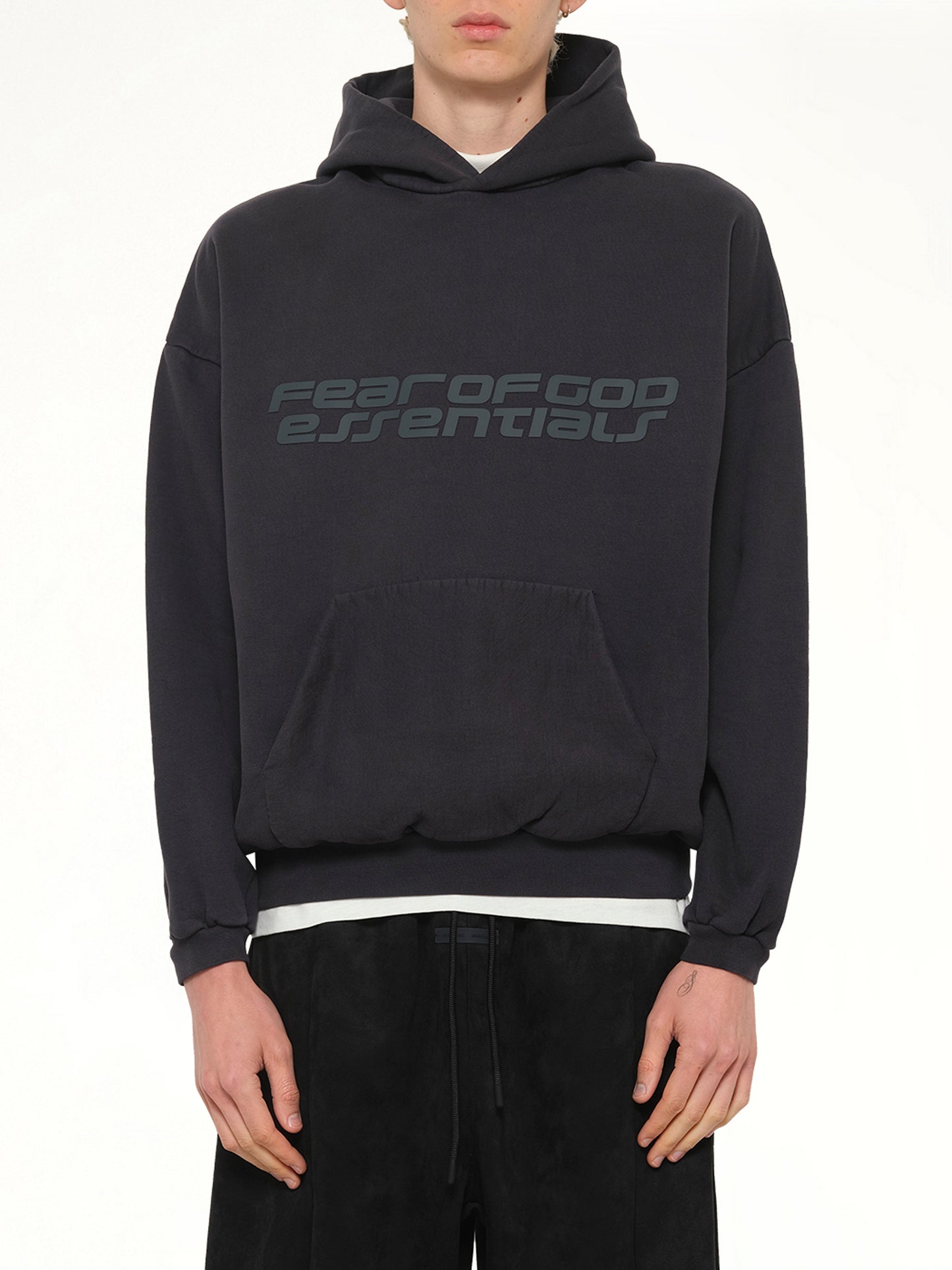 90's Hoodie in Vintage Black