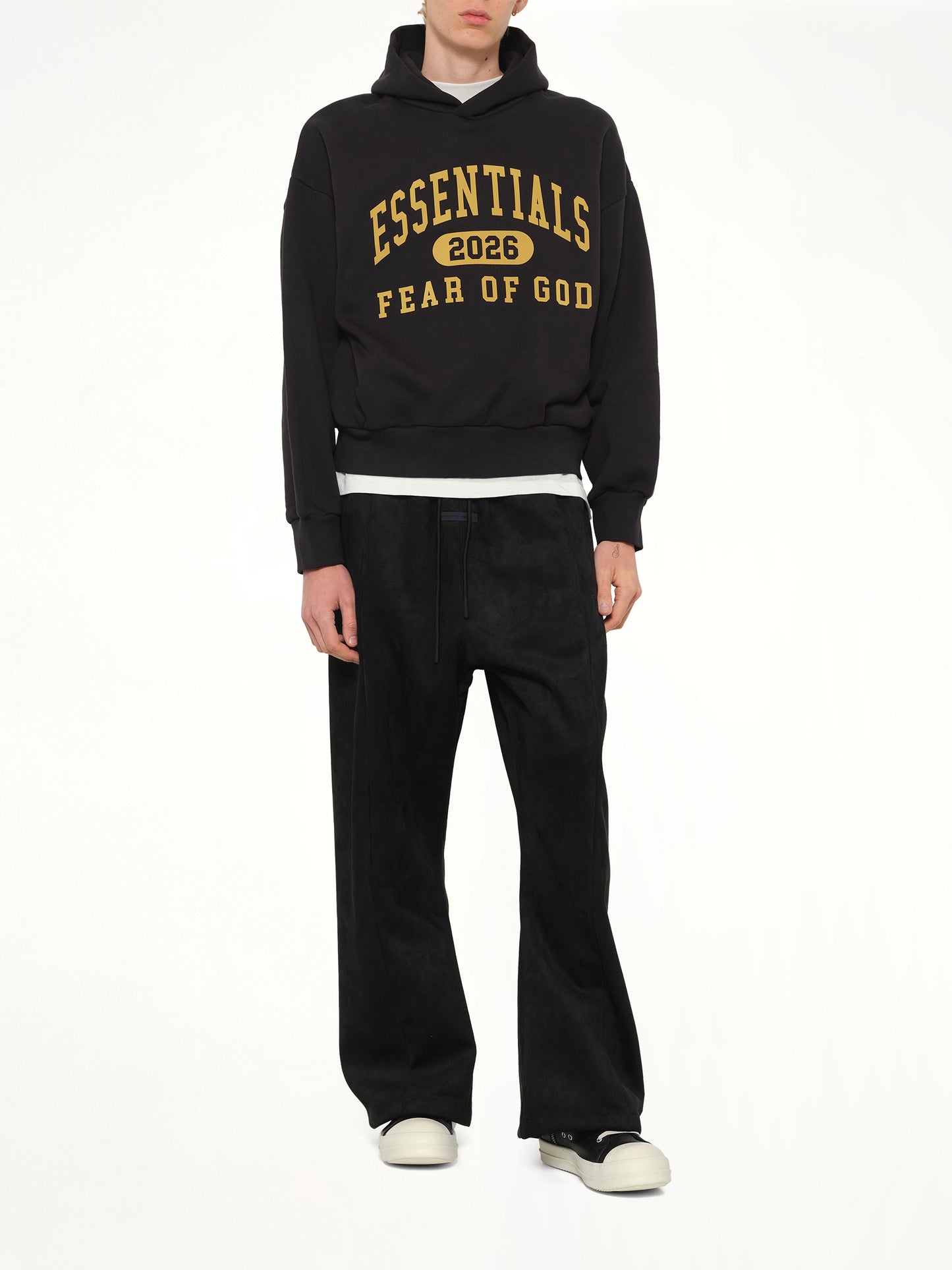 Classic Hoodie in Vintage Black