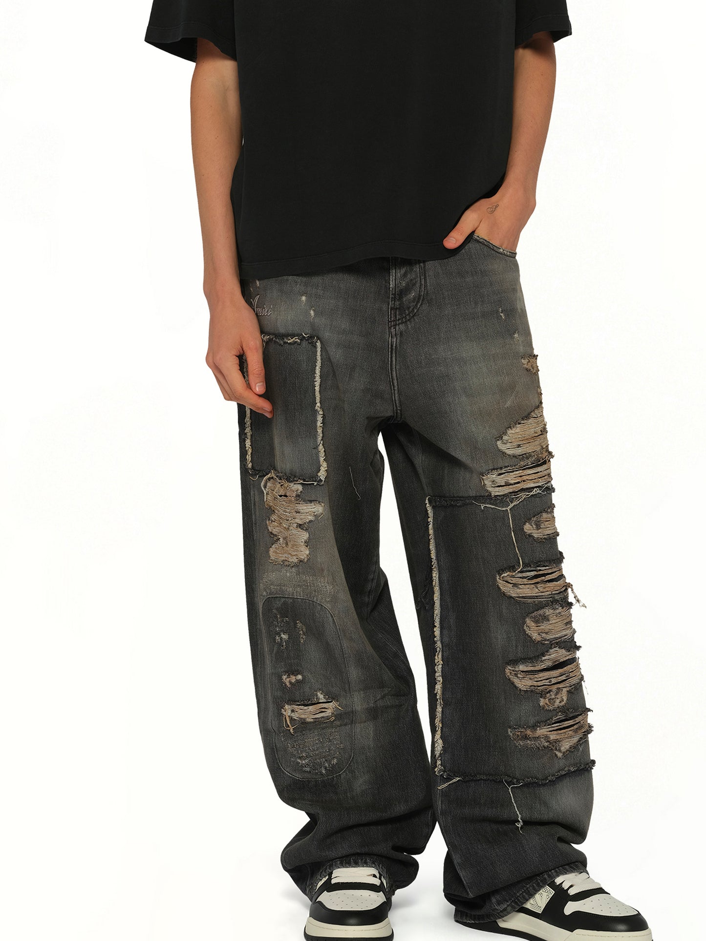 Carpenter Repaired Baggy Jean in Crafted Black