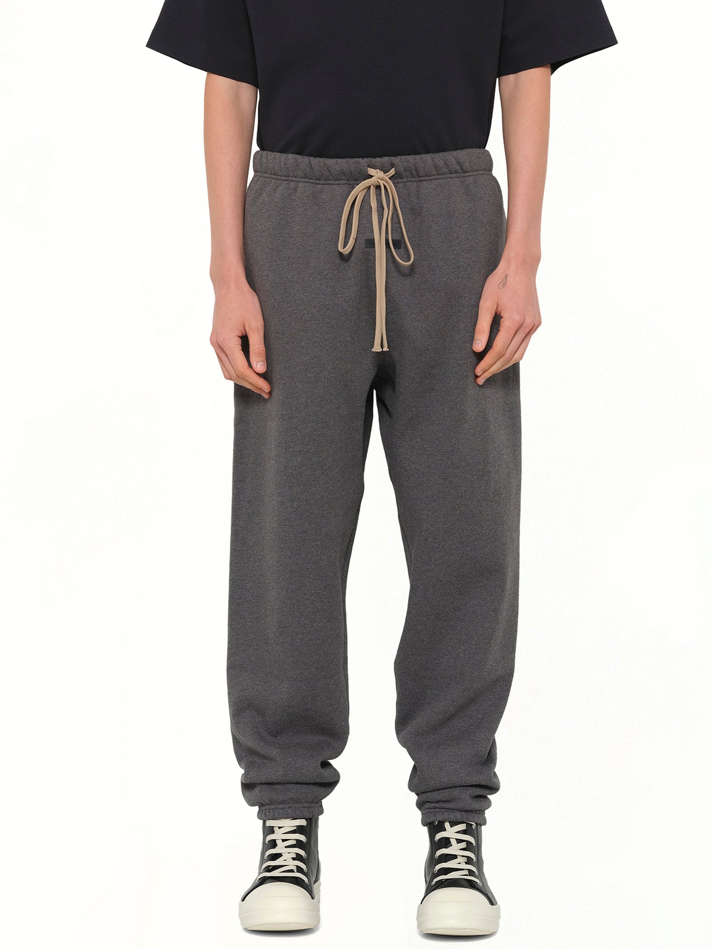 Classic Sweatpant in Charcoal Heather