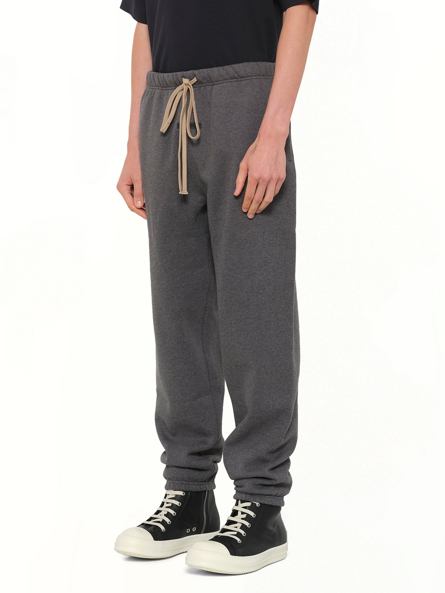 Classic Sweatpant in Charcoal Heather