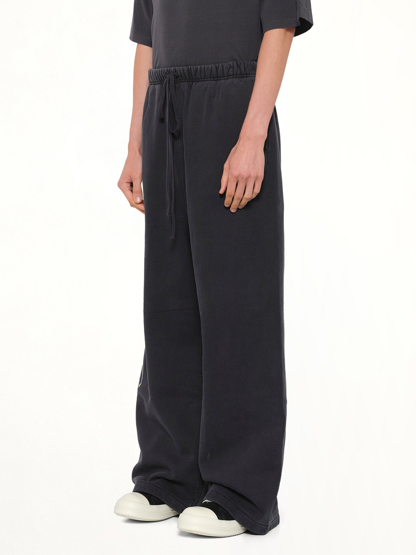 Lounge Sweatpant in Vintage Black