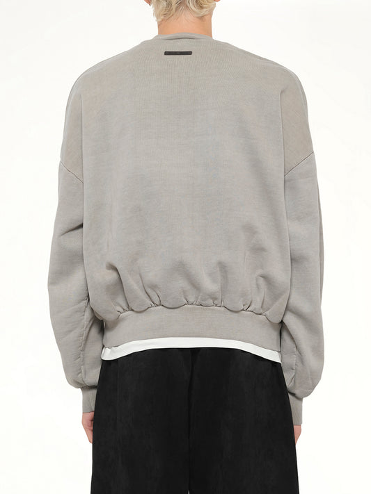 Cropped Relaxed Sweatshirt in Smoke Grey