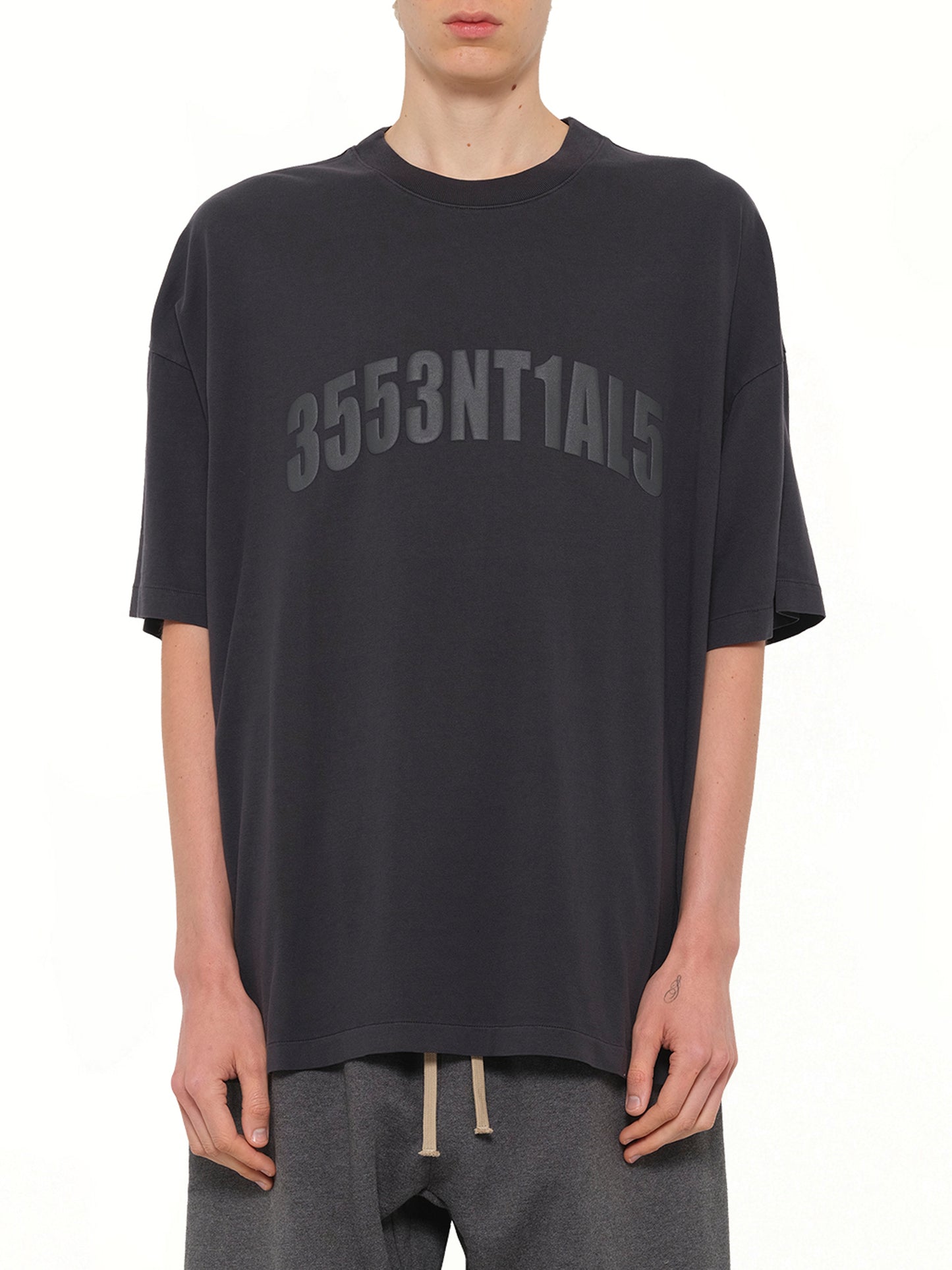 3553NTIAL5 T-Shirt in Vintage Black