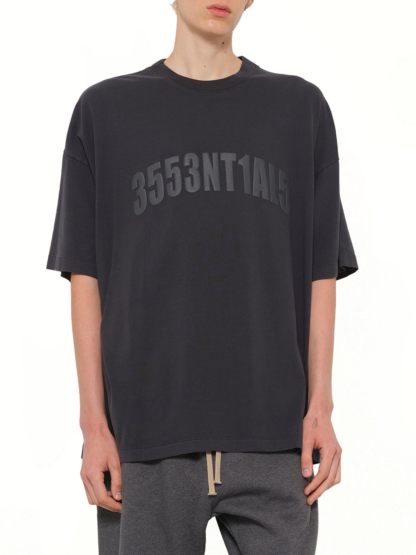 3553NTIAL5 T-Shirt in Vintage Black