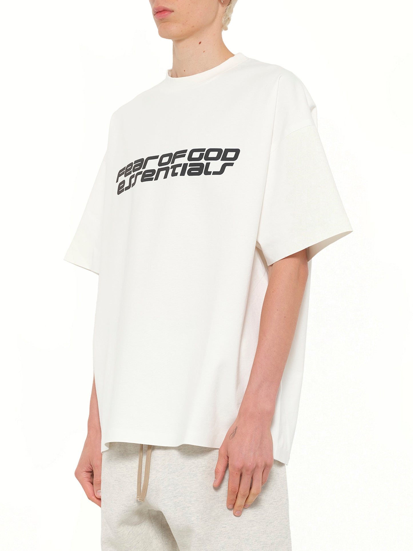 90's Short Sleeve T-Shirt in Ivory