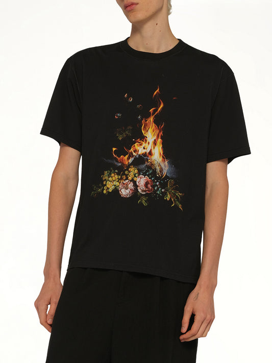 Emma Bennet Graphic T-Shirt in Black