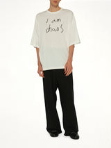 "私はカオス" Tシャツ オフホワイト