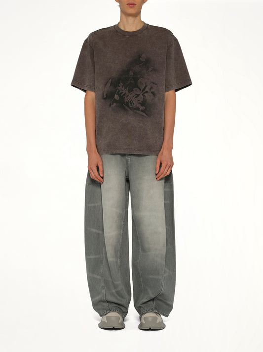 Spray Painted Plant T-Shirt in Grey