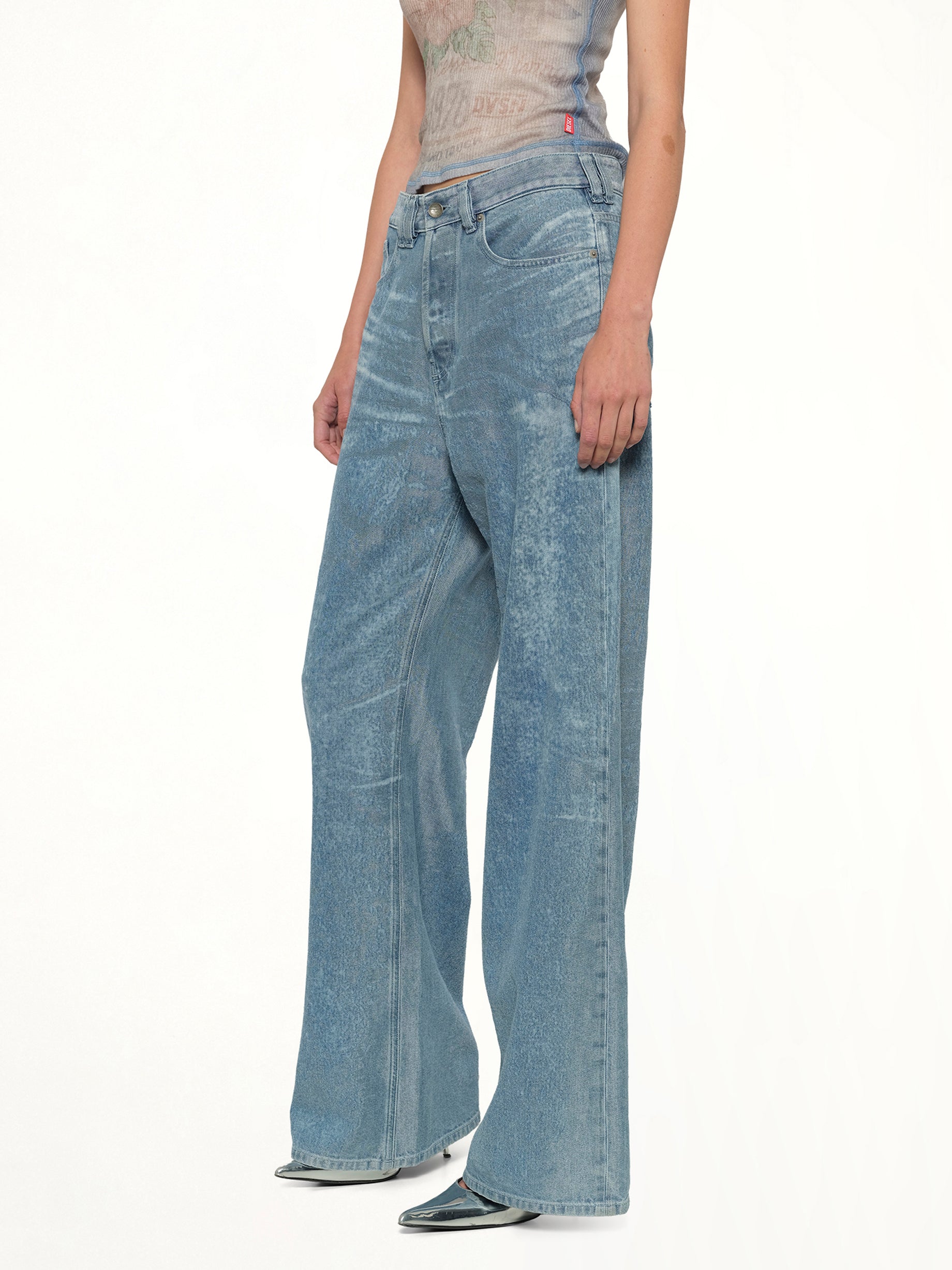 DIESEL , 1996 D-SIRE-FSI Jeans in Blue Detail Shot from MARAIS
