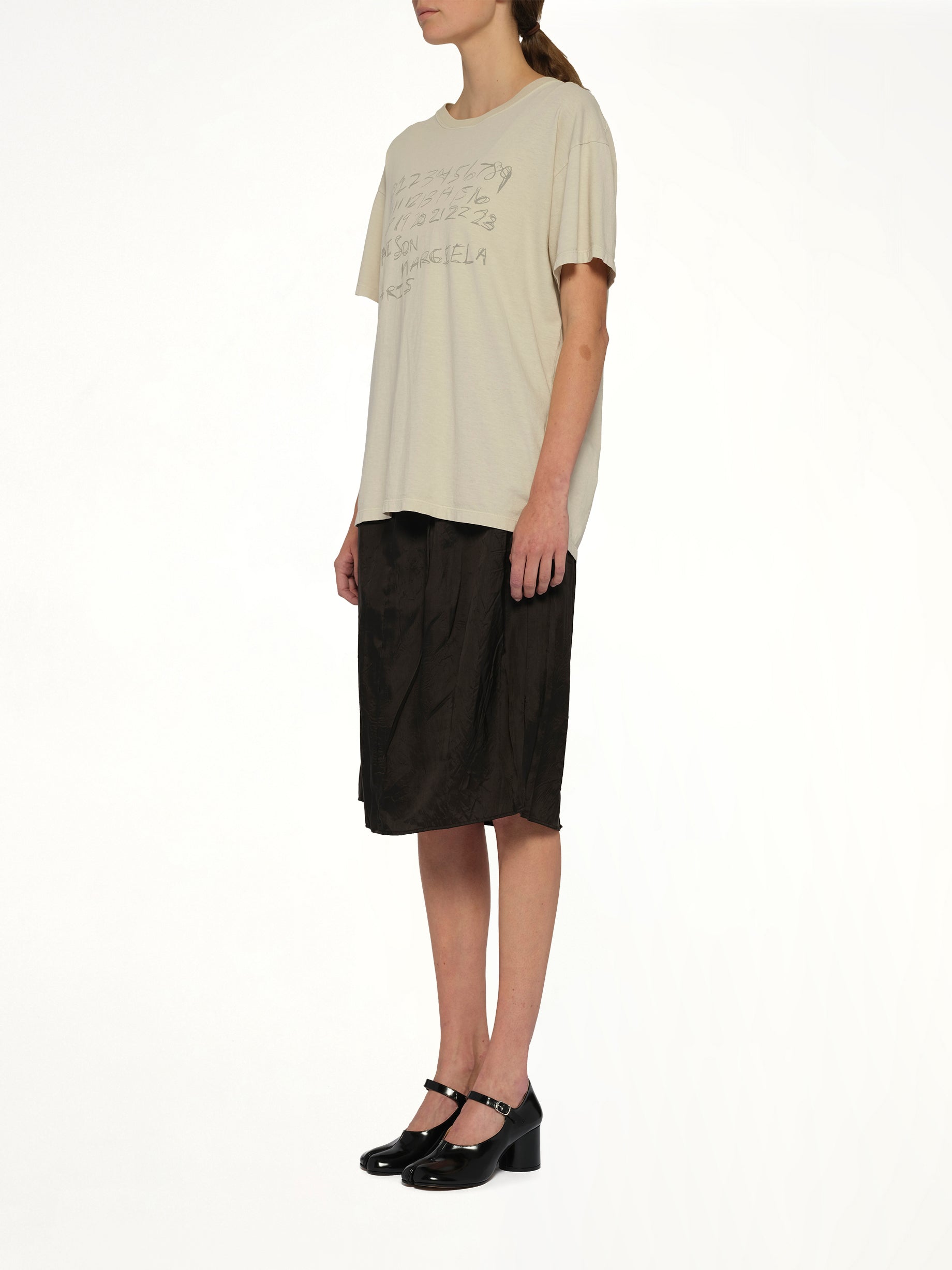 MAISON MARGIELA Ring Spun T-Shirt in Juta Model View from MARAIS