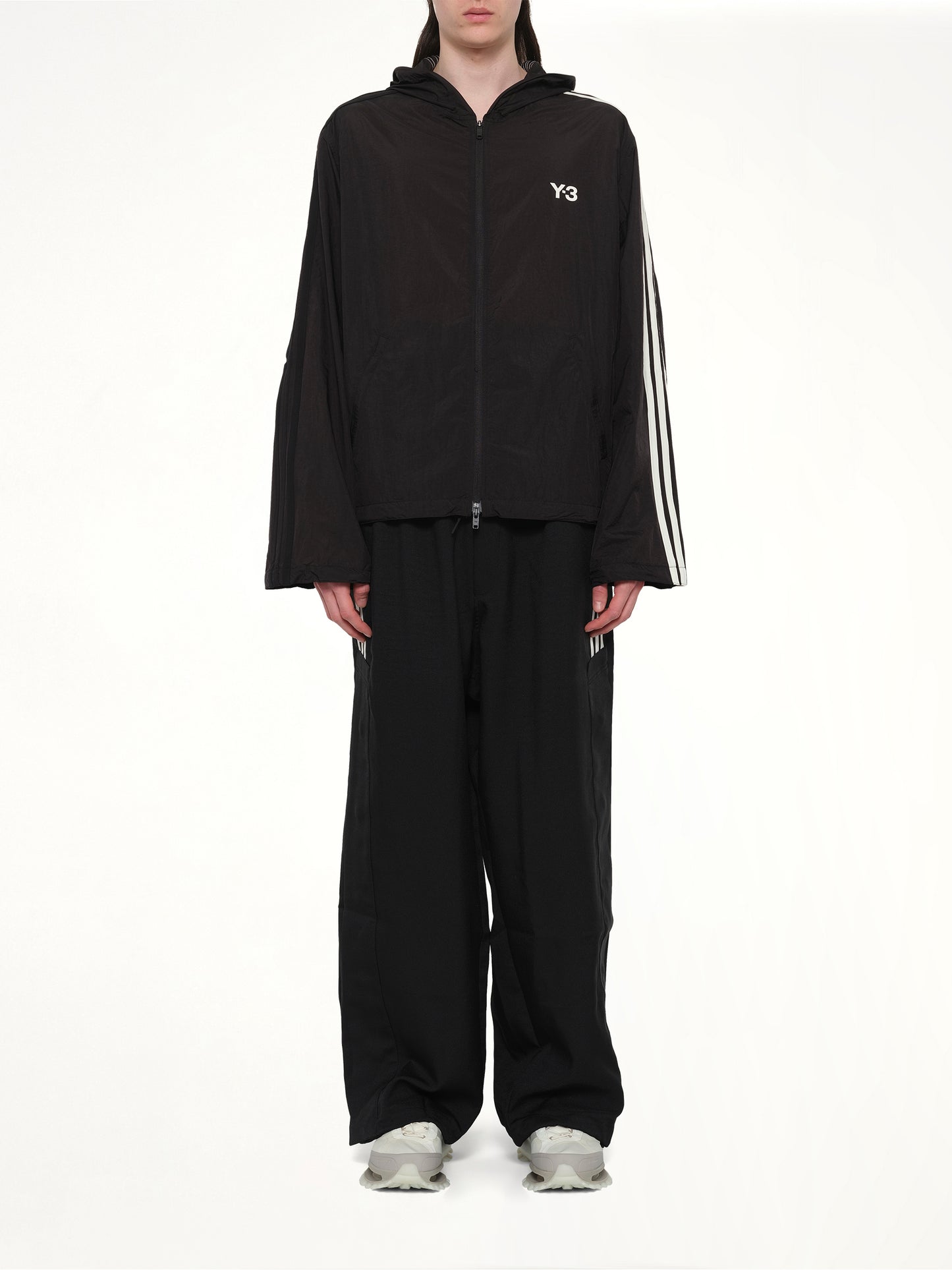 Wire 3S Track Top in Black