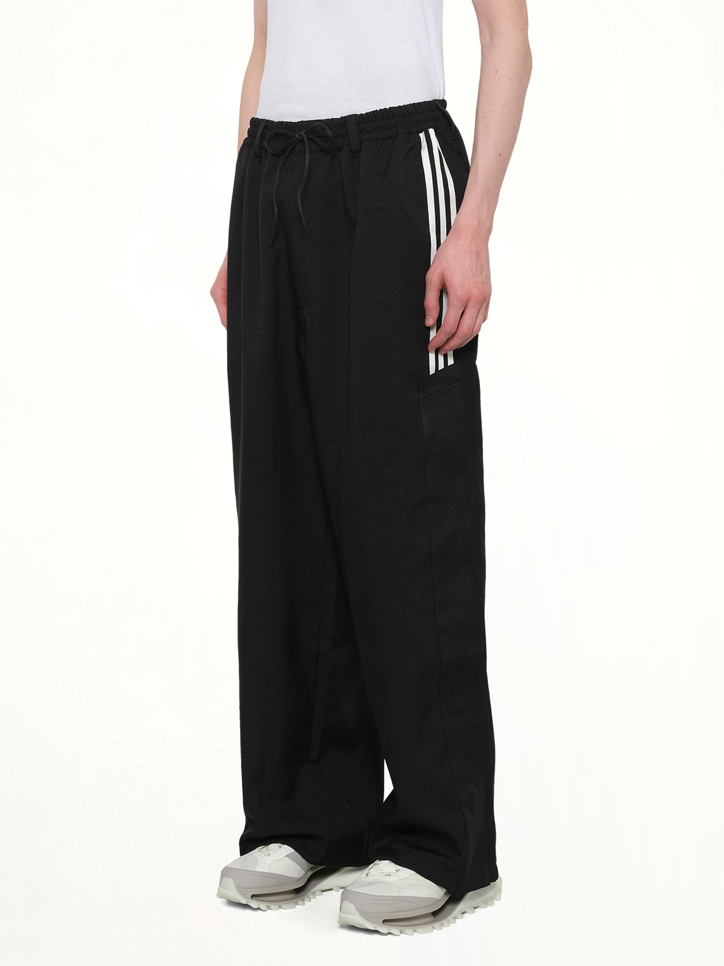 Basketball Pants in Black