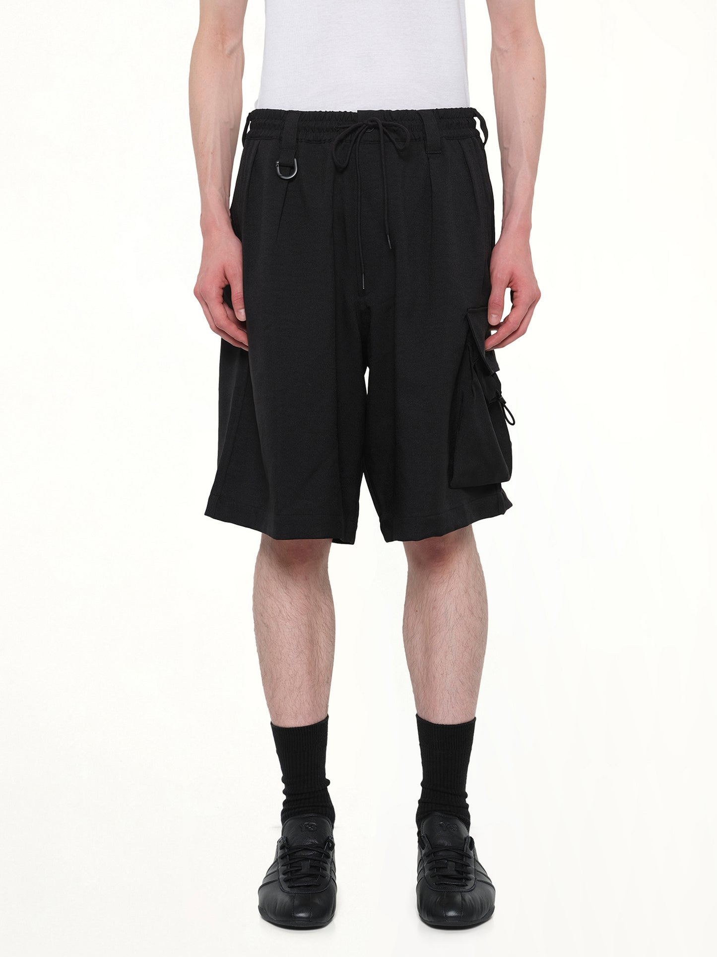 Cargo Shorts in Black
