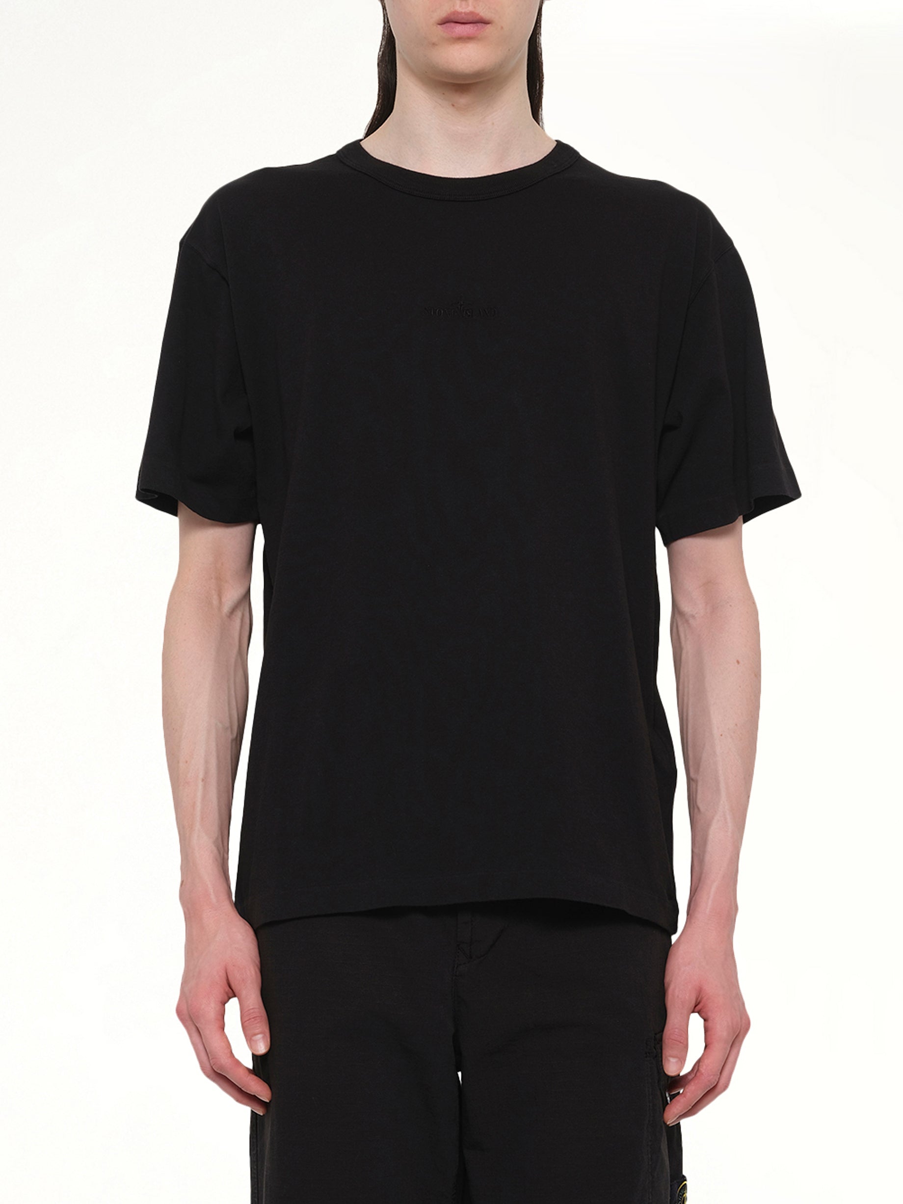 210003 S/S T-Shirt in Black