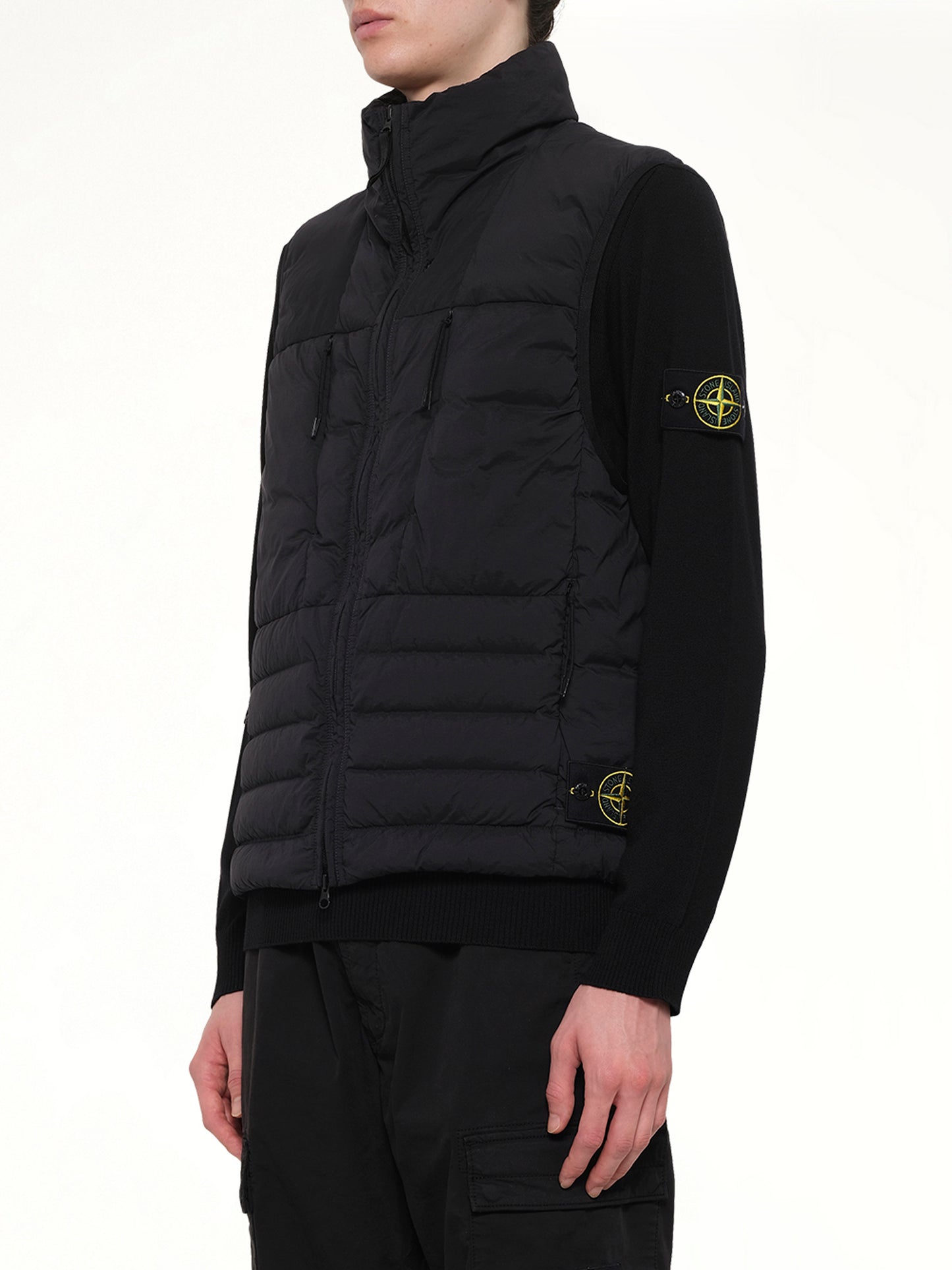 G100007 Vest in Black