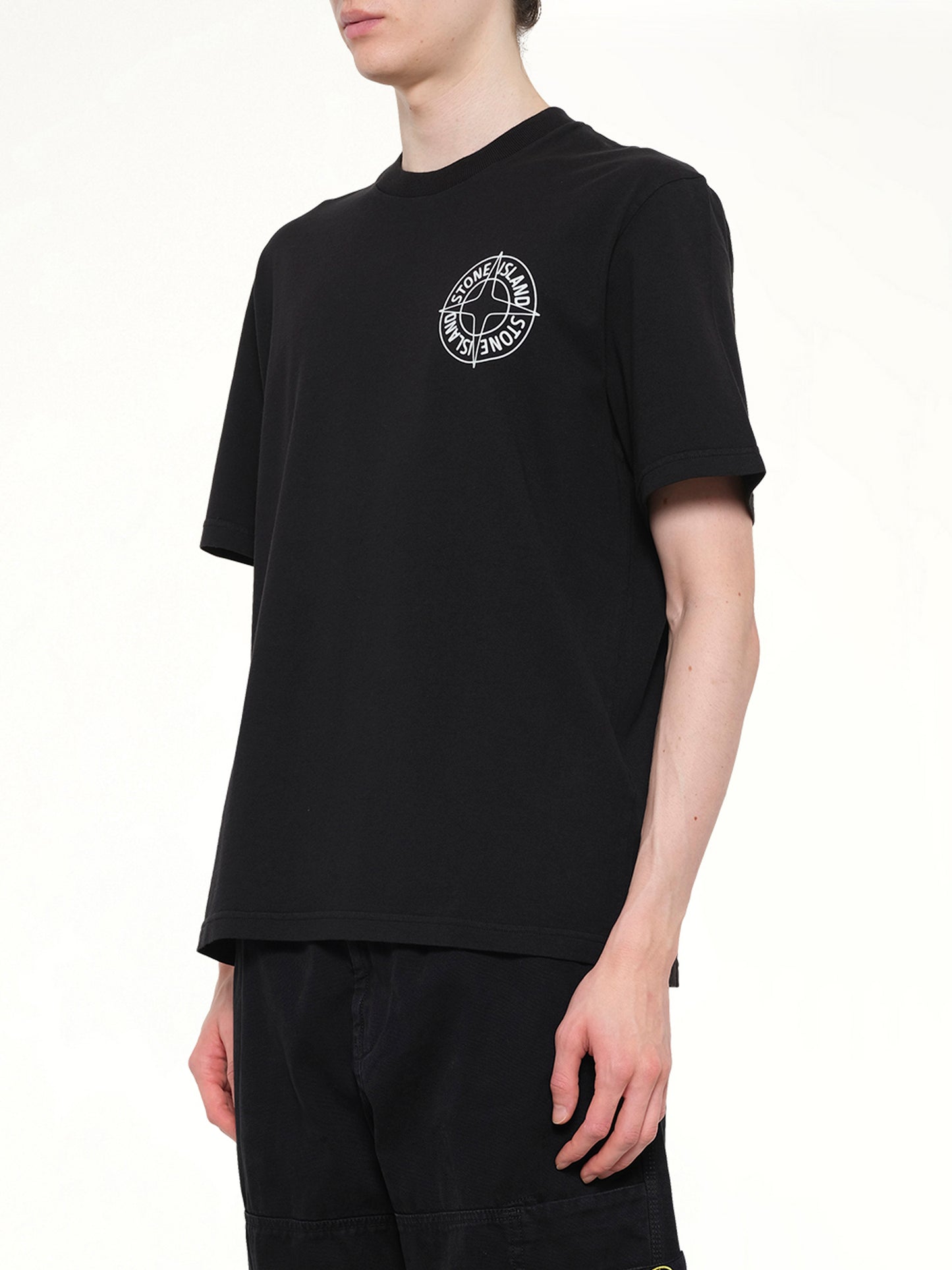 2100001 Chest Logo T-Shirt in Black