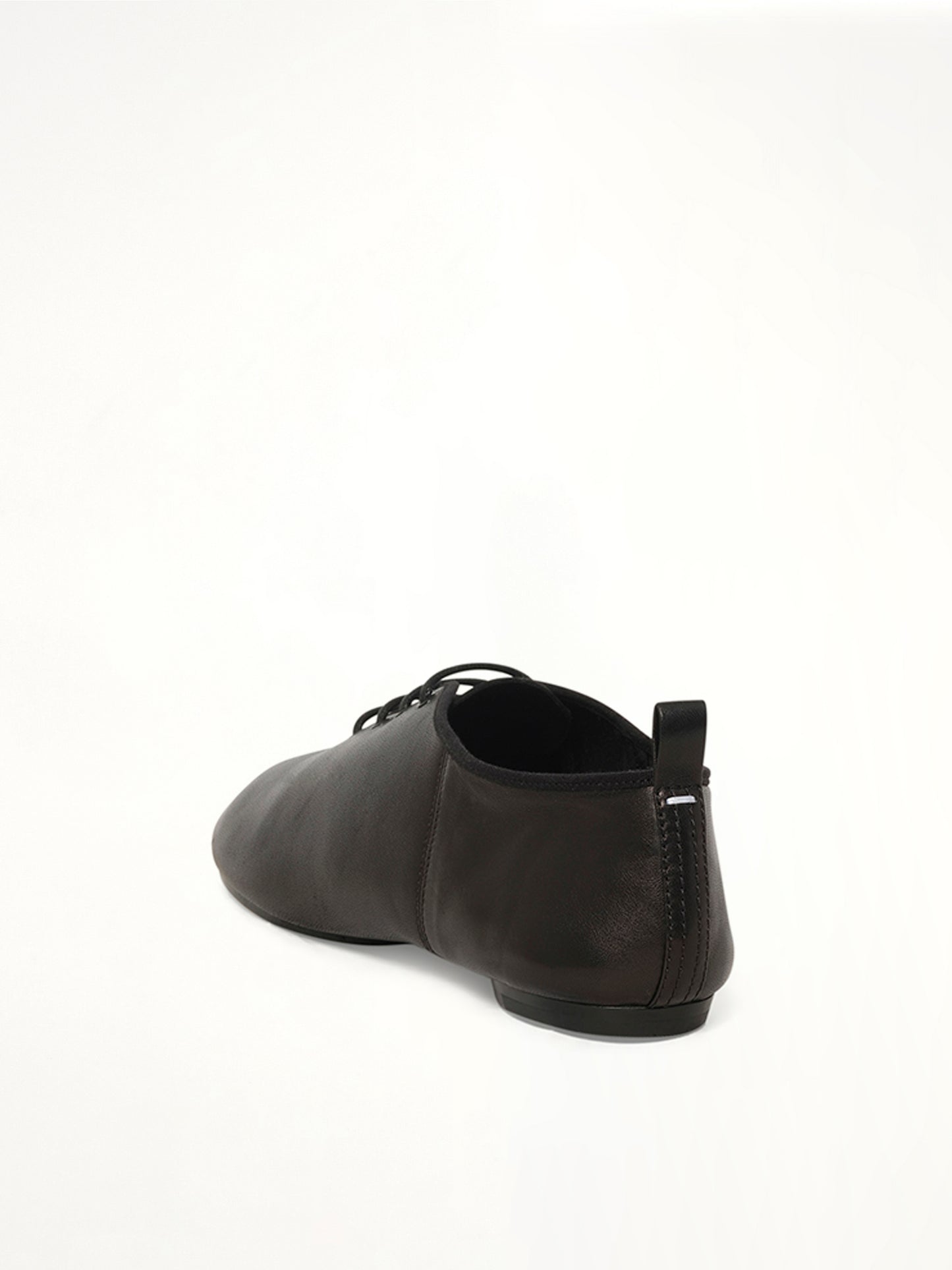 Tabi Jazz Lace-up Derby in Black