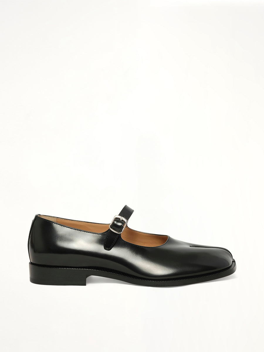 Tabi Mary Jane in Black Side View | MAISON MARGIELA