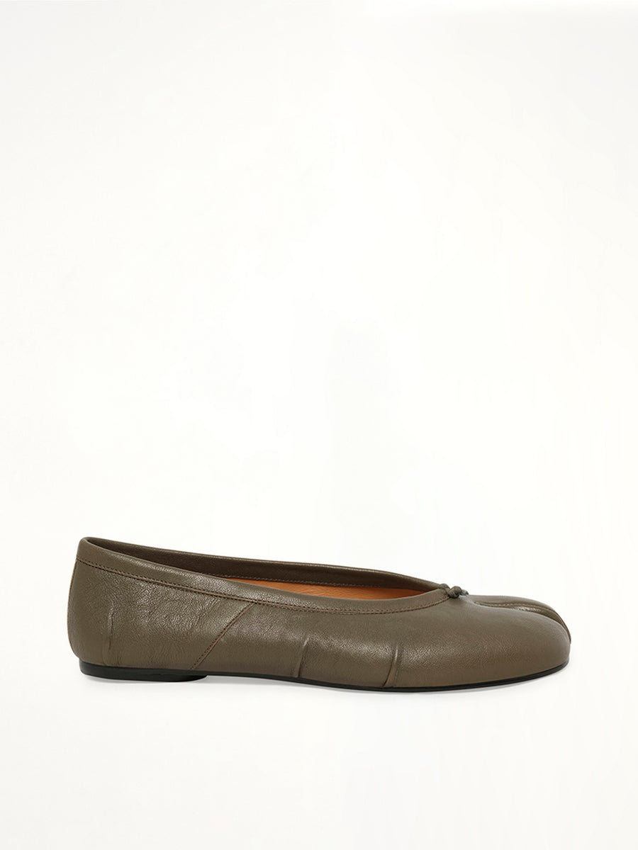 Tabi New Ballerina in Cold Brown Side View | MAISON MARGIELA