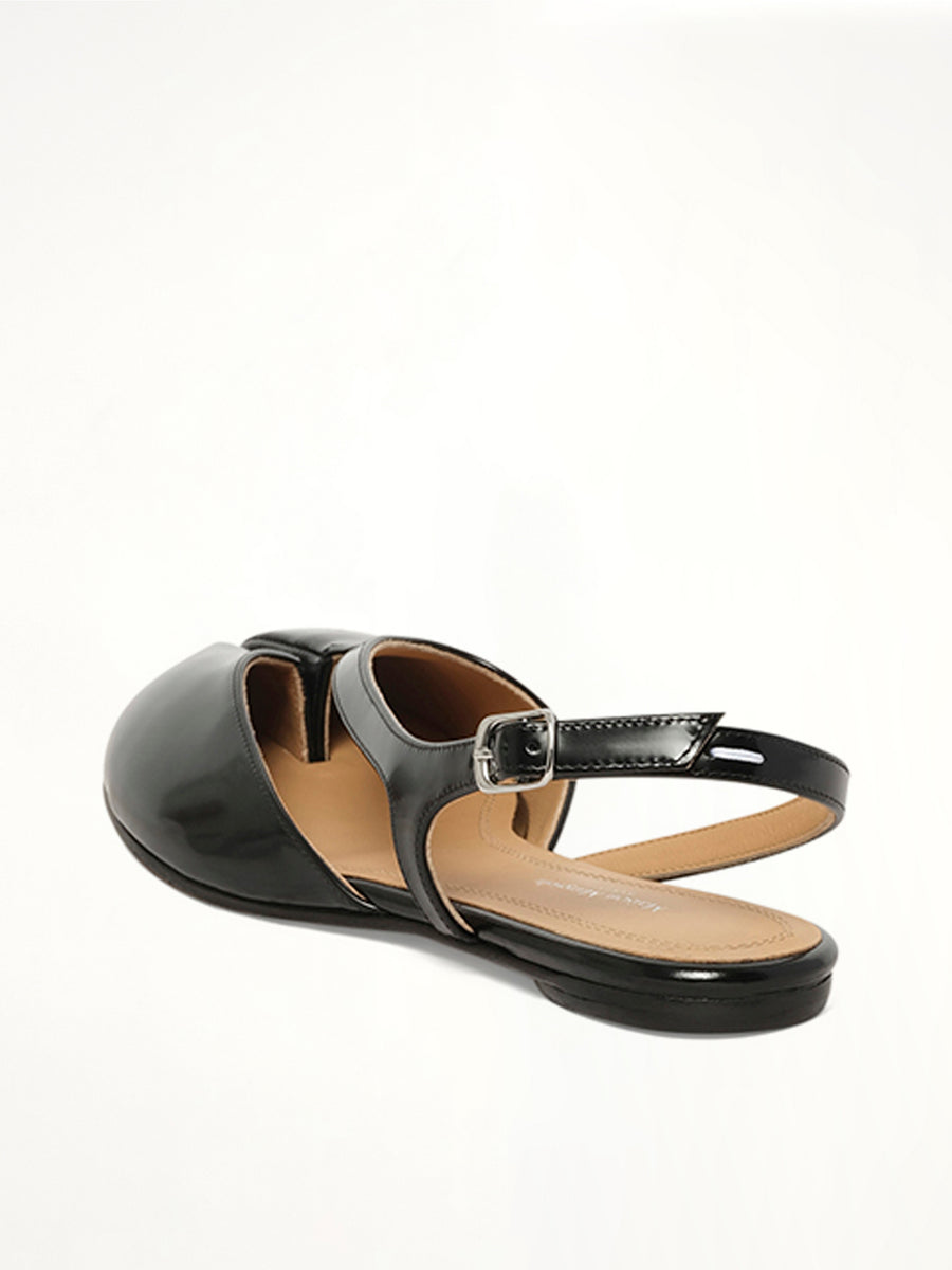 Tabi Flat Slingback in Black Back View | MAISON MARGIELA