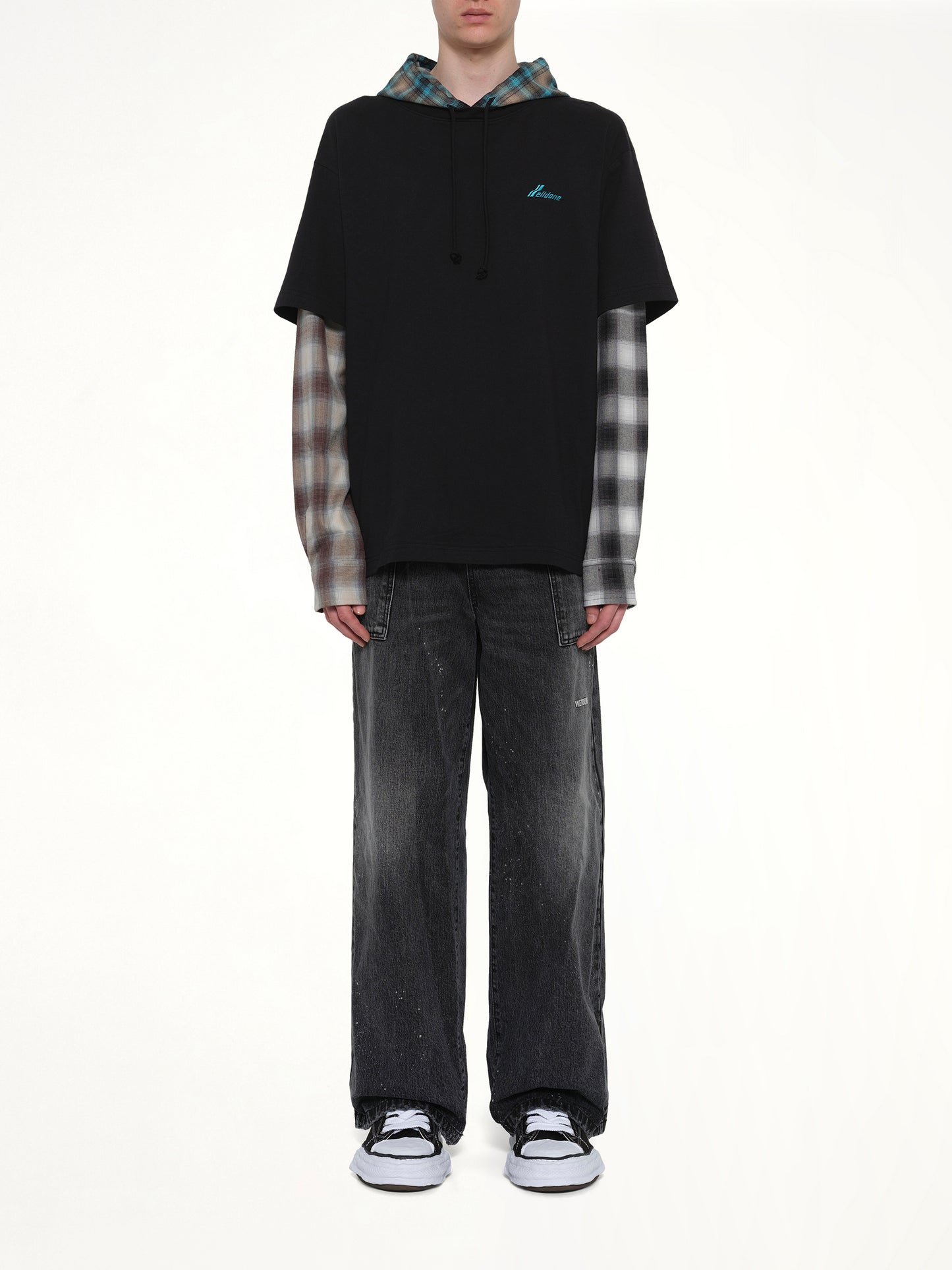 Checkered Patch Long-Sleeved T-Shirt in Black