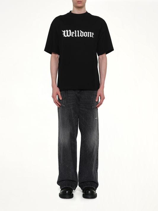 Gothic Logo Short-Sleeved T-Shirt in Black