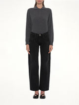 Straight Jeans with Contrasted Pockets in Black