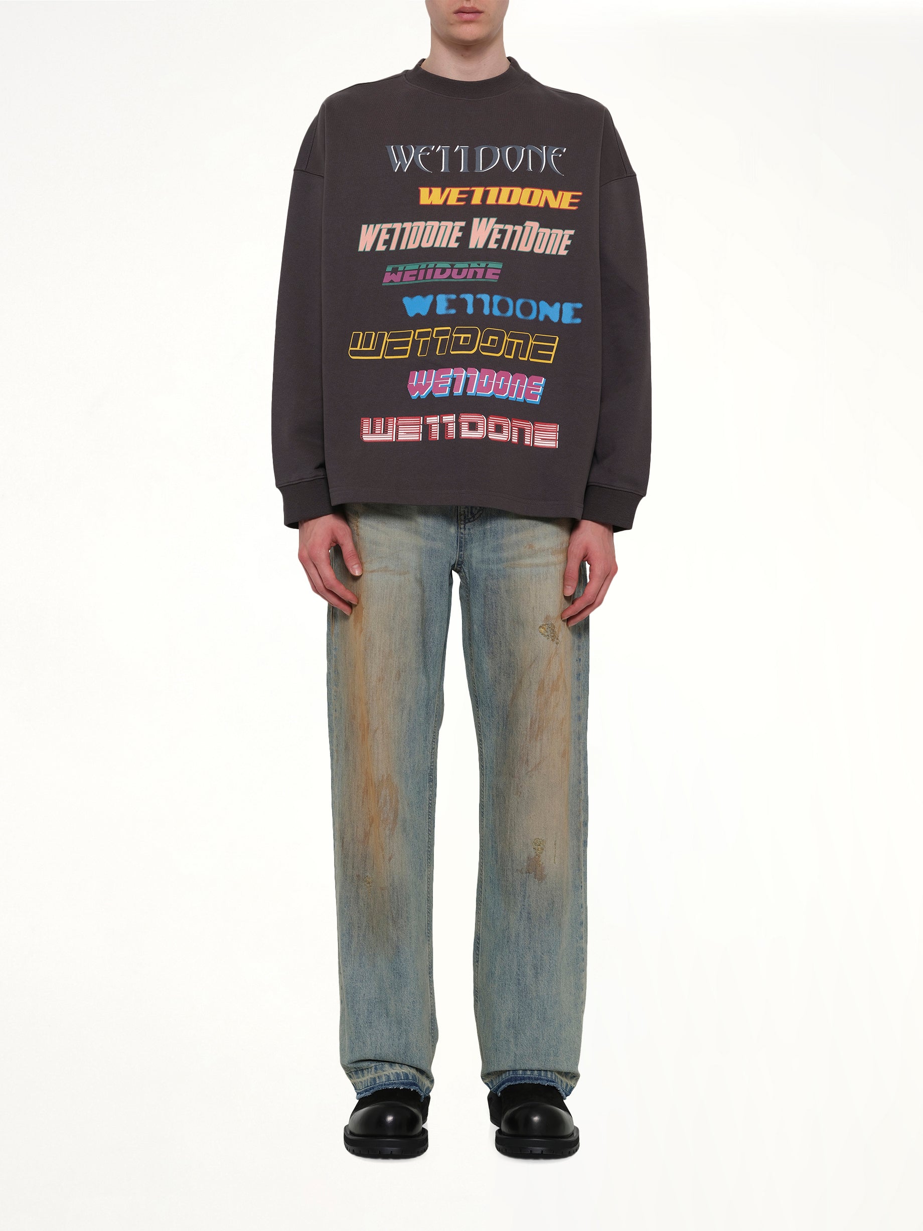 WE11DONE , Front Logo Sweatshirt in Charcoal Model View from MARAIS