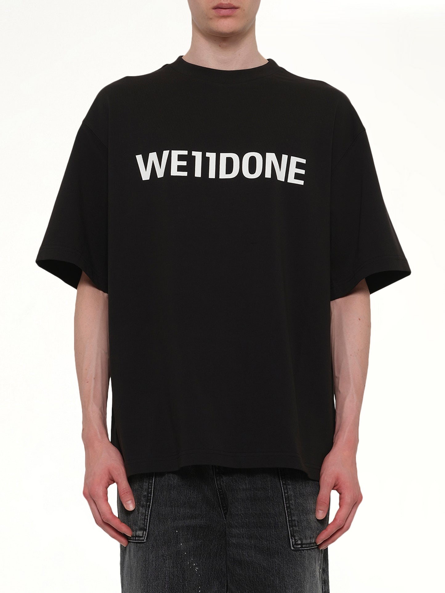 Basic Logo Large T-Shirt in Black