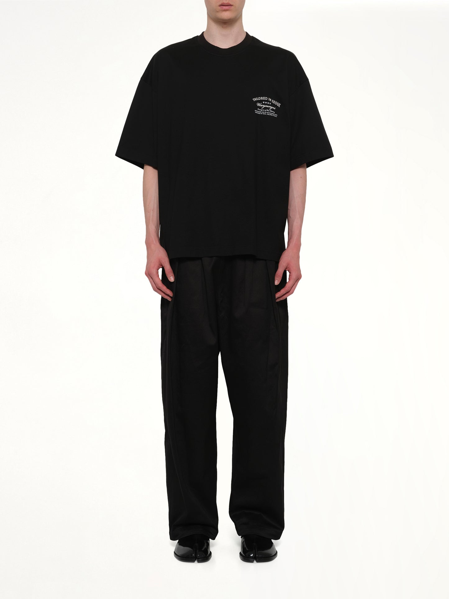 Tailored in Seoul T-Shirt in Black