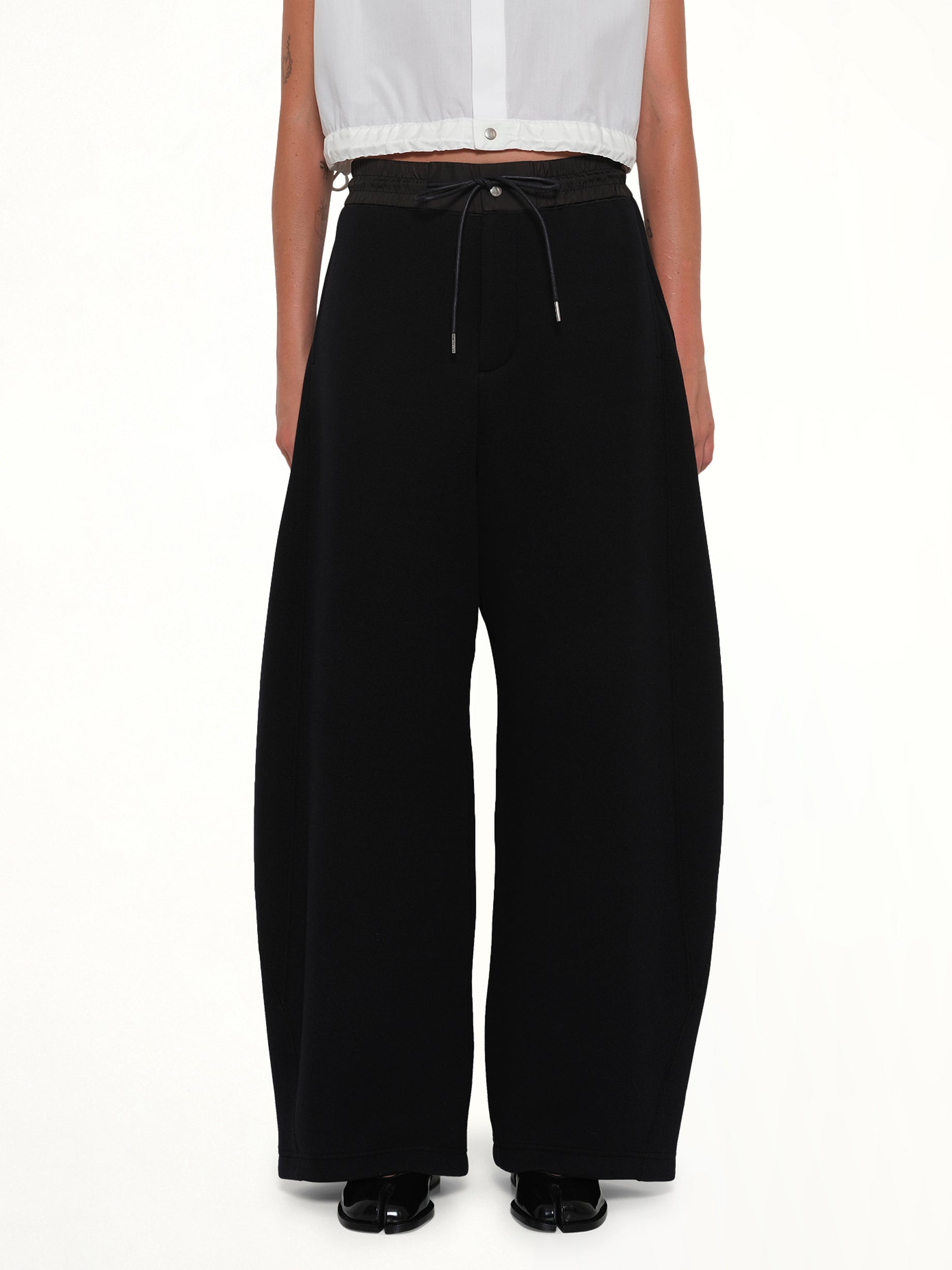 Sponge Barrel Sweatpants in Black