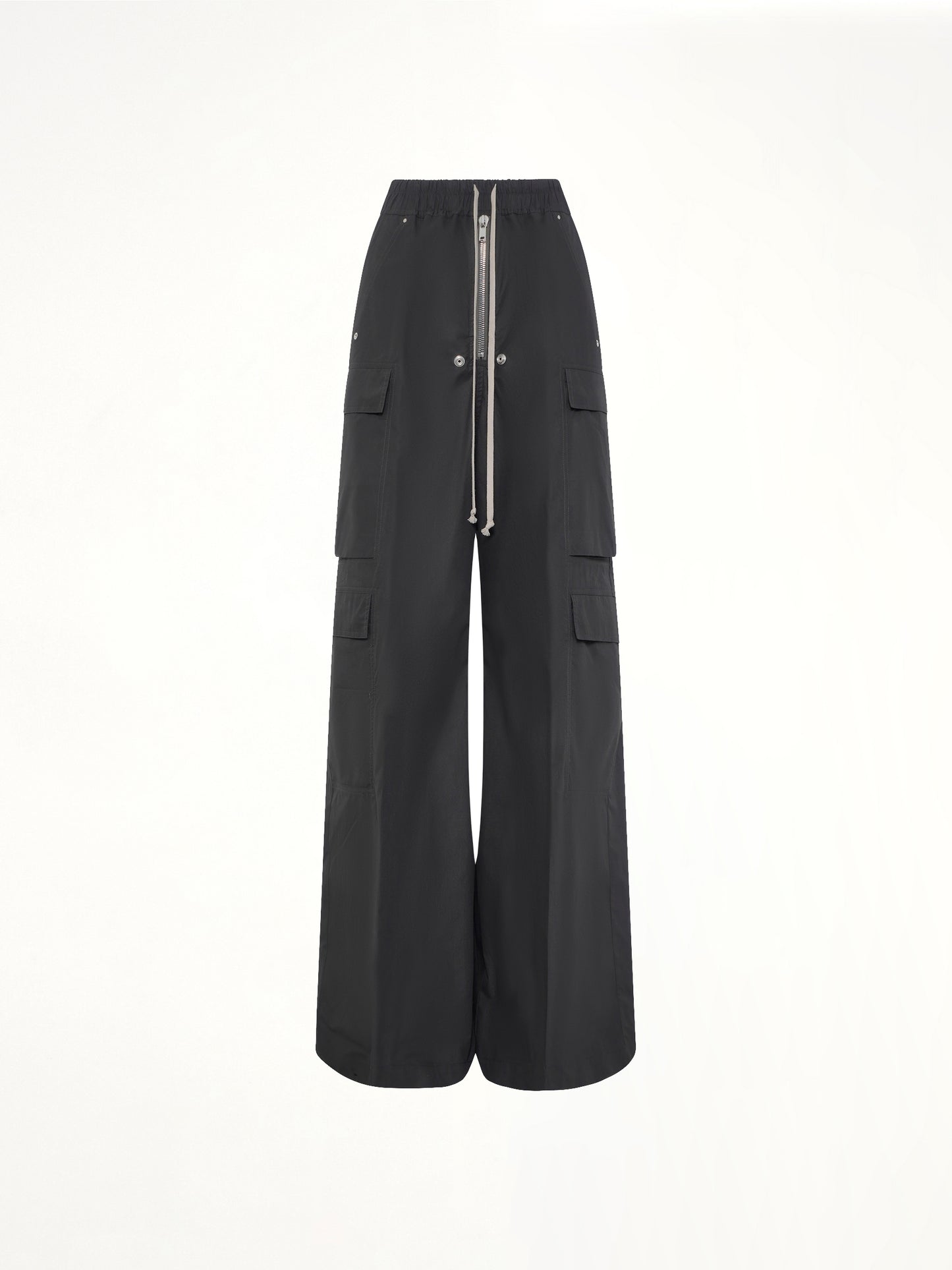 Cargobelas in Black