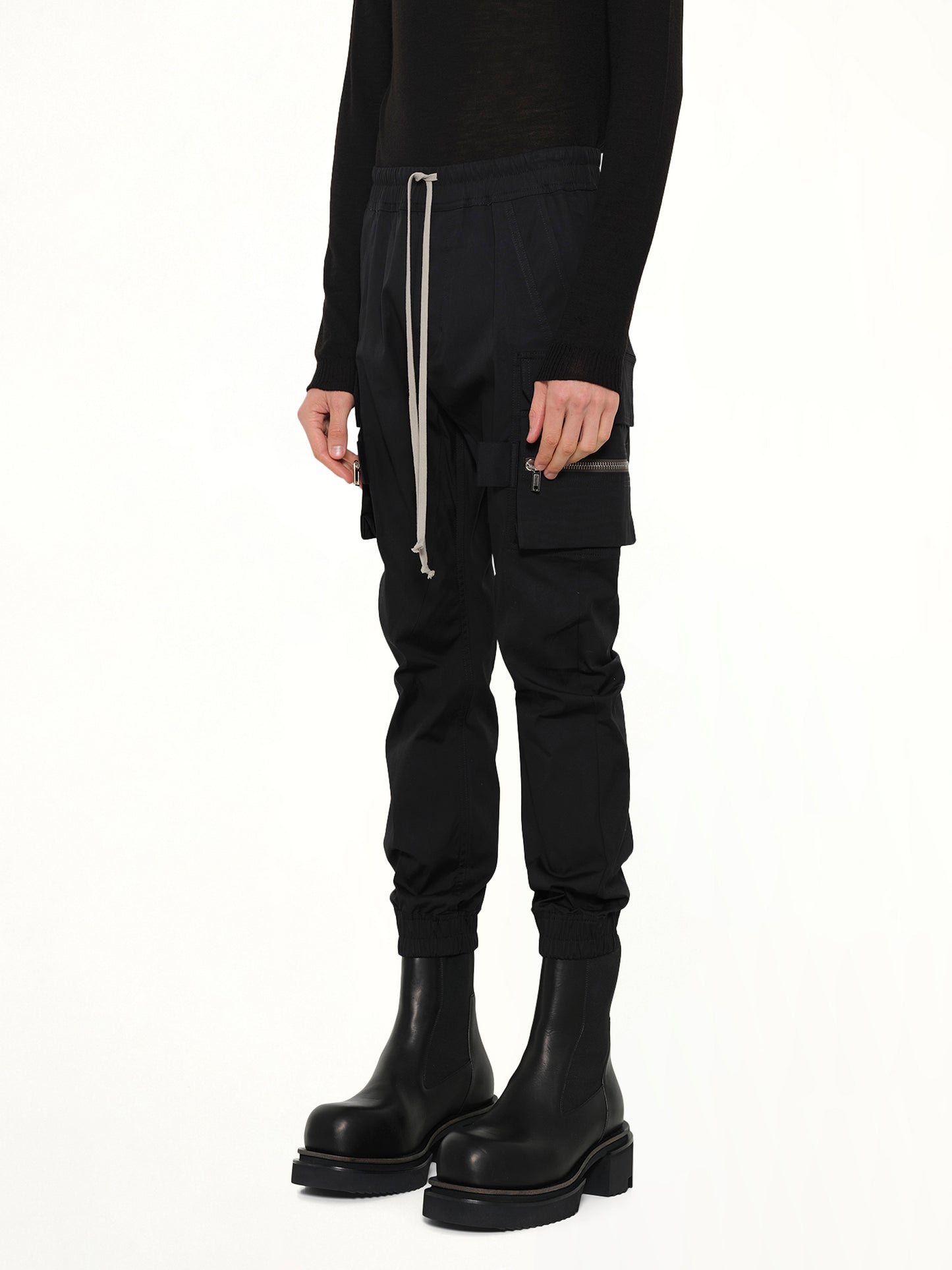 Mastodon Cargo in Black