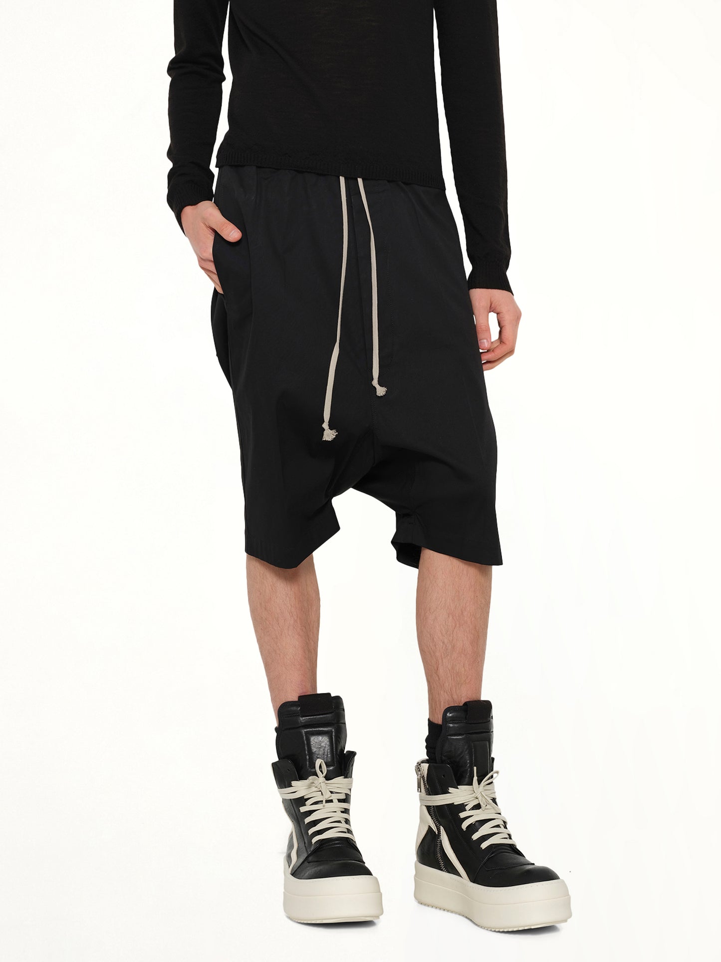 Rick S Pods in Black