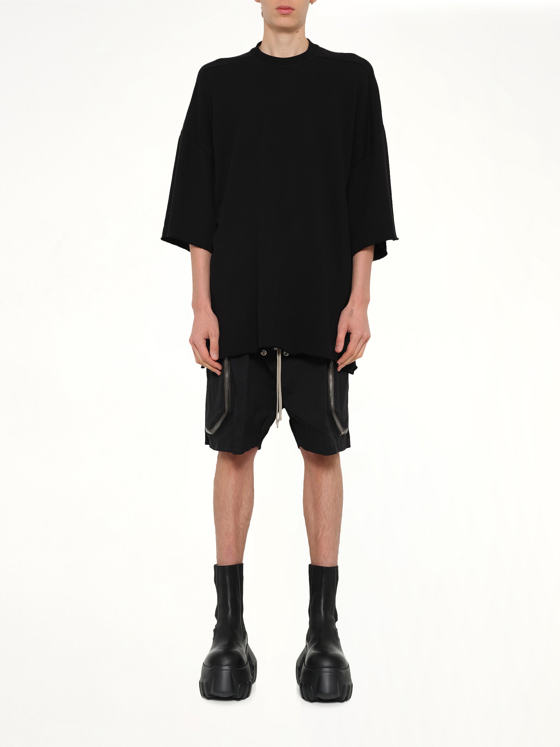 RICK OWENS Light Tommy T-Shirt in Black Model View from MARAIS