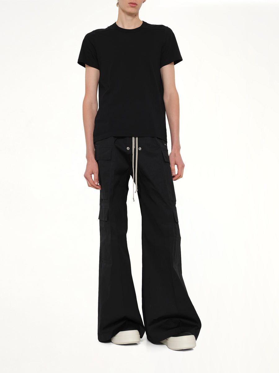 Short Level T in Black