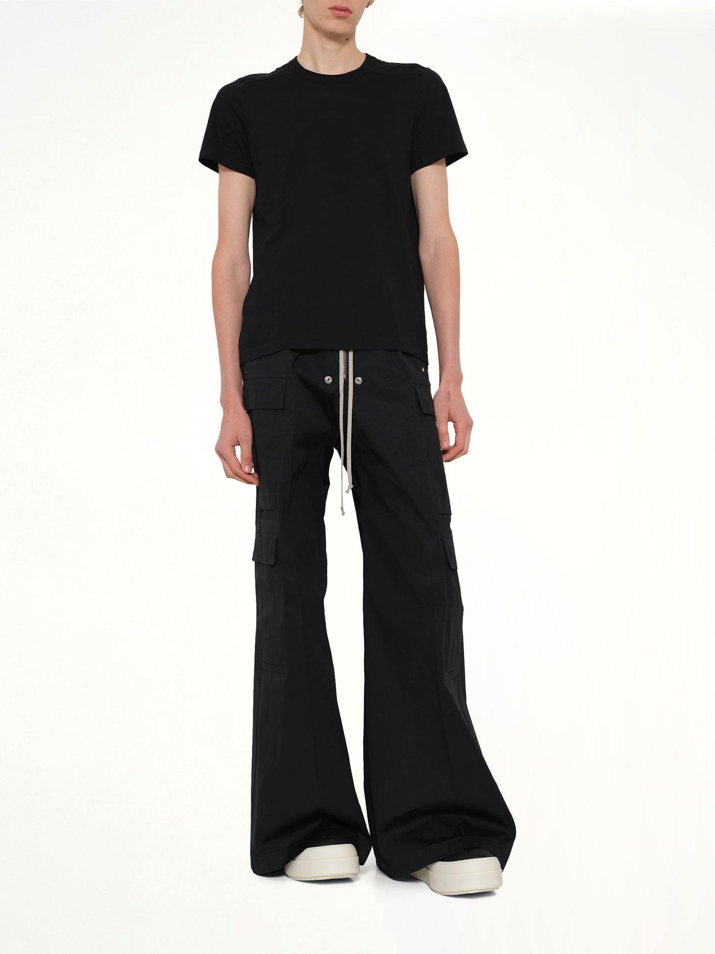 Short Level T in Black