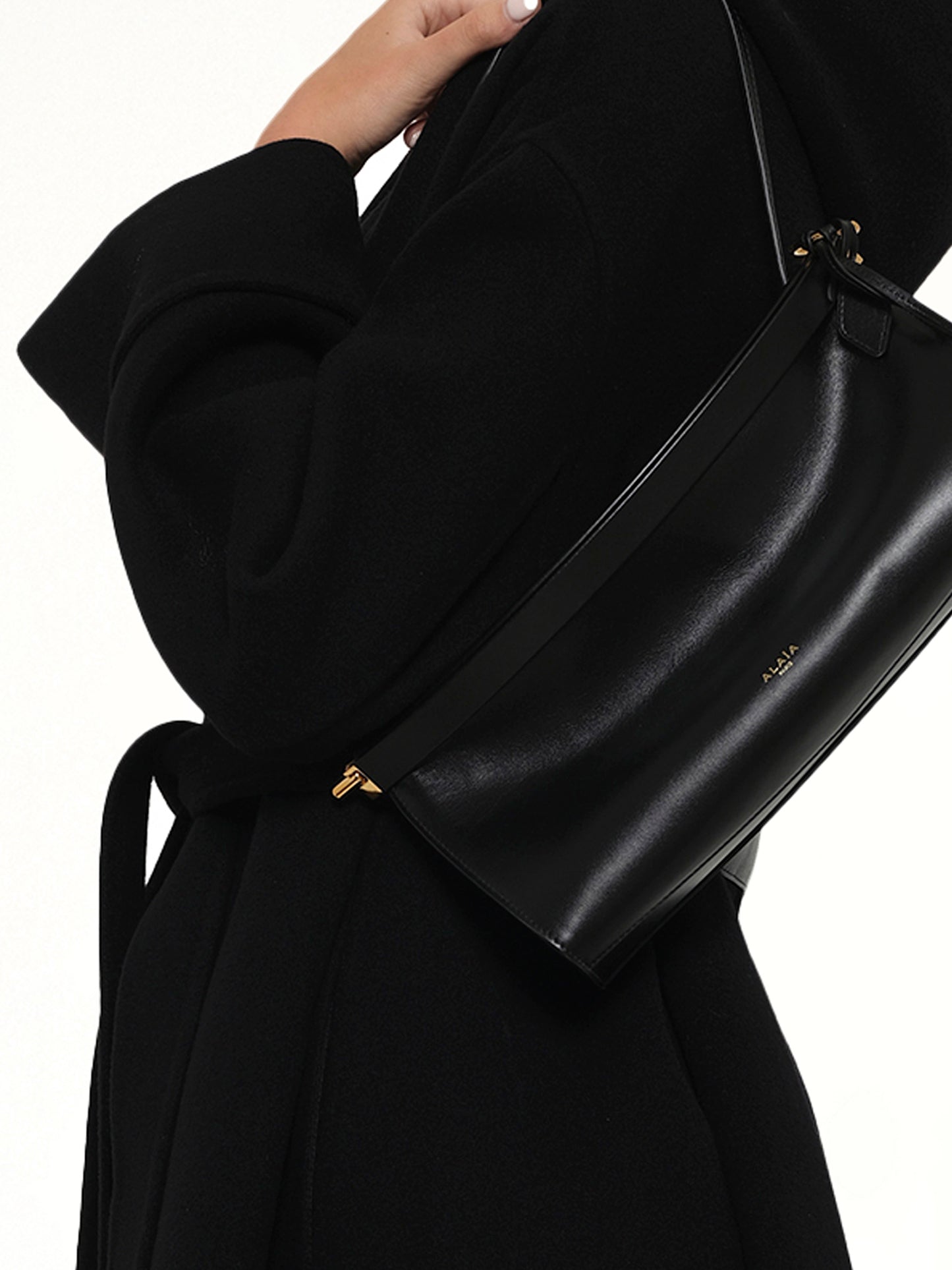 Le Click East West Medium Bag in Black